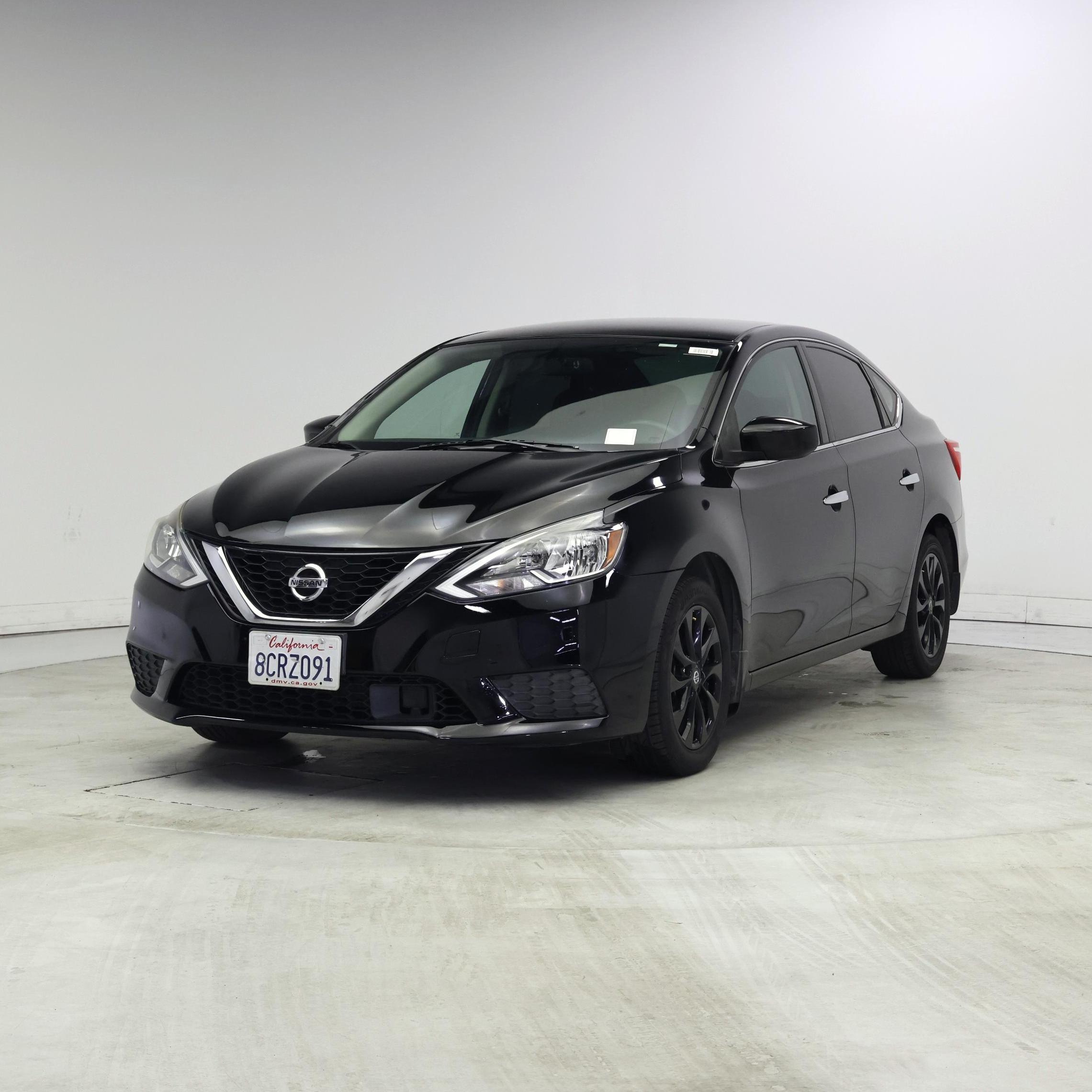 Thumbnail: 2018 Nissan Sentra - 4