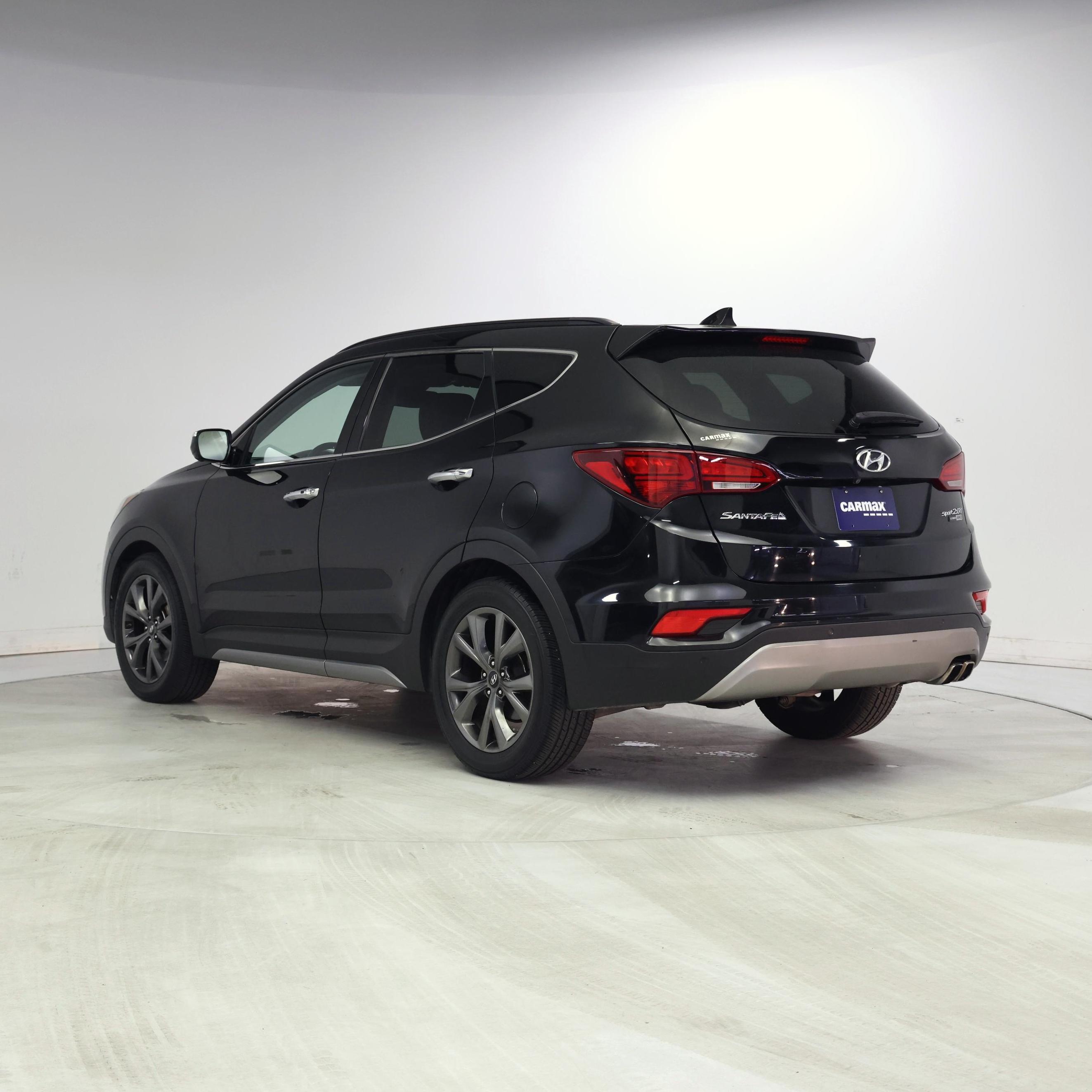 Thumbnail: 2017 Hyundai Santa Fe - 2