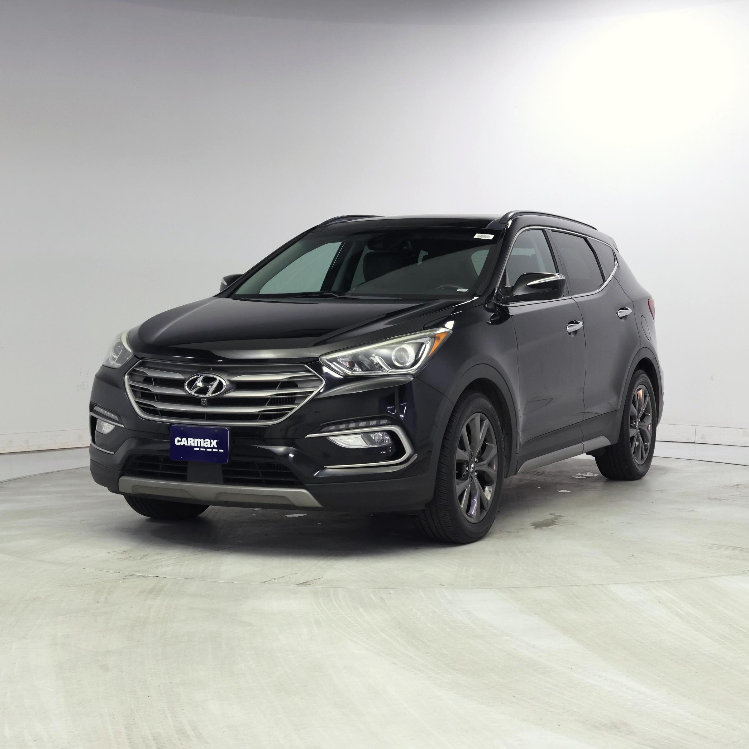 Thumbnail: 2017 Hyundai Santa Fe - 4