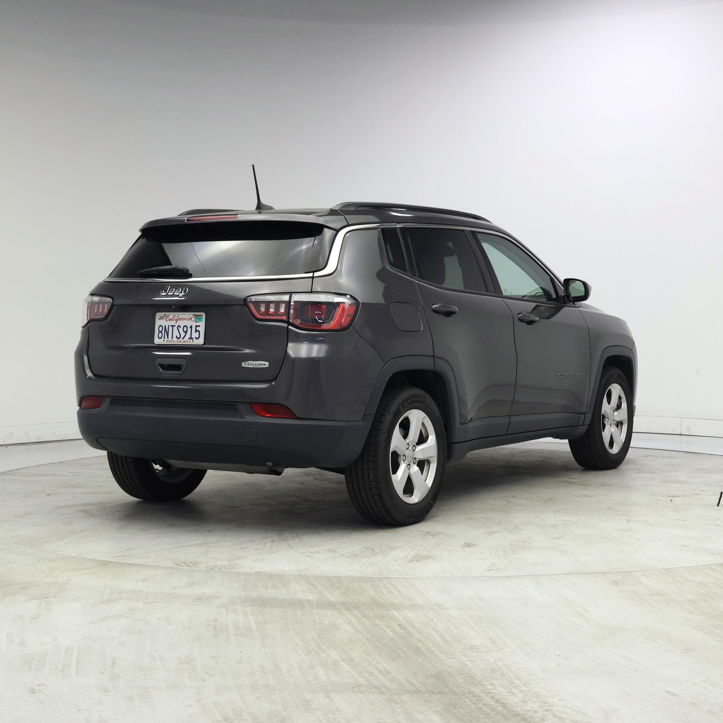 Thumbnail: 2020 Jeep Compass - 8
