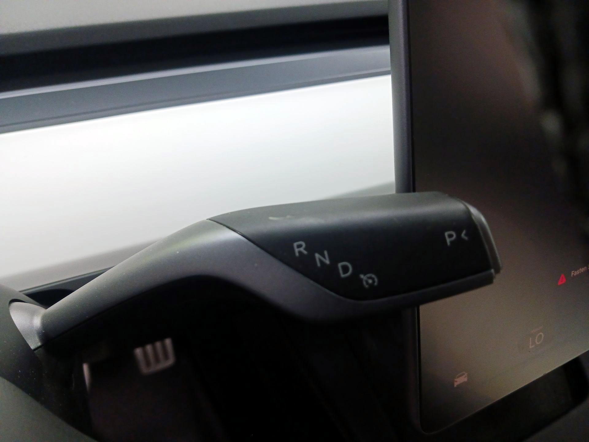 Thumbnail: 2023 Tesla Model 3 - 15