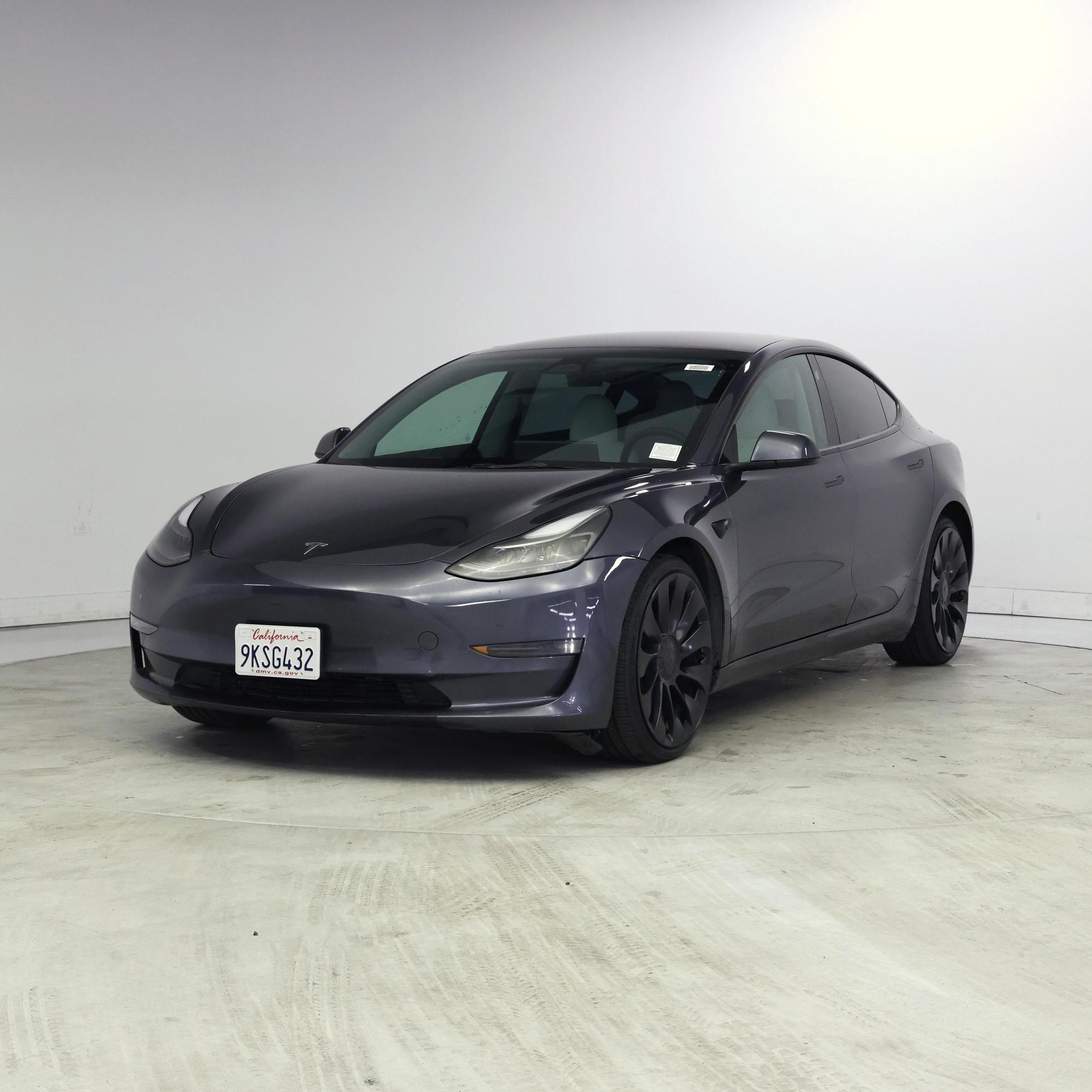 Thumbnail: 2023 Tesla Model 3 - 4