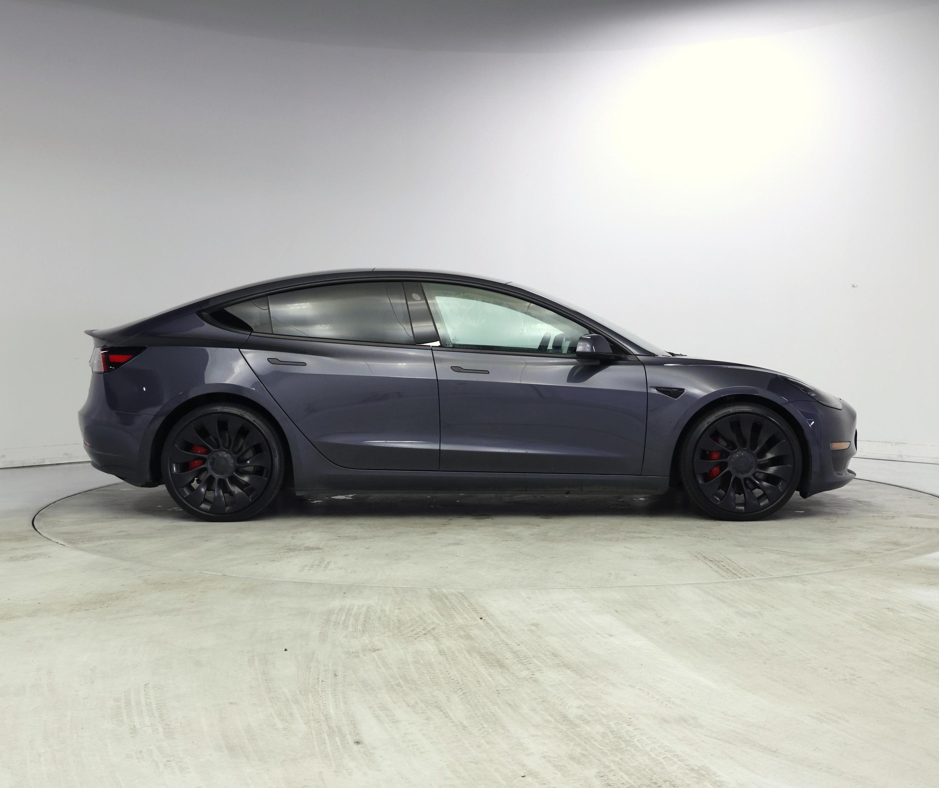 Thumbnail: 2023 Tesla Model 3 - 7