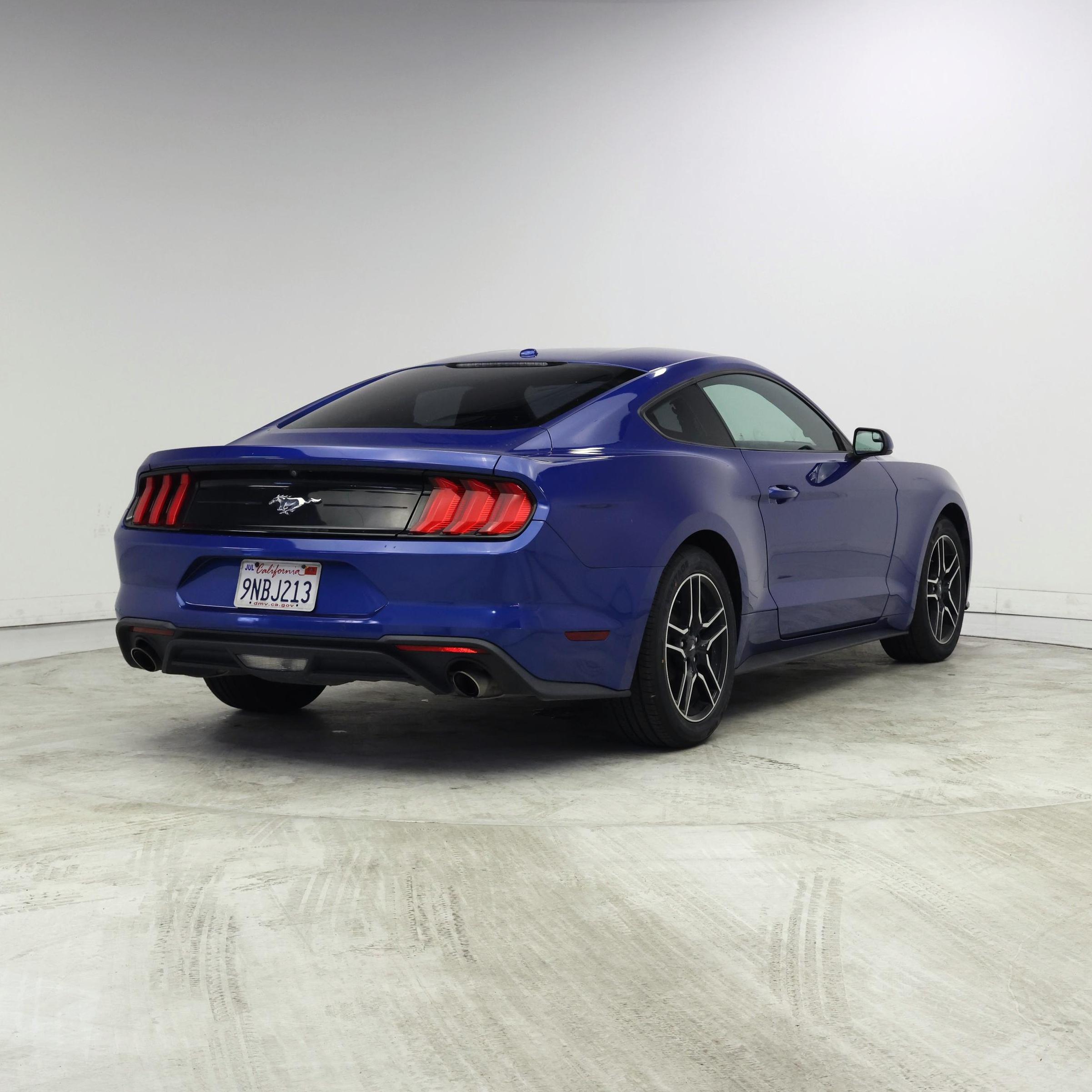 Thumbnail: 2018 Ford Mustang - 8