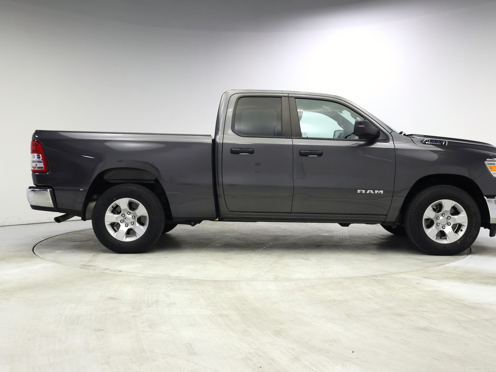 2024 RAM Ram 1500 Pickup Big Horn/Lone Star - Photo 8