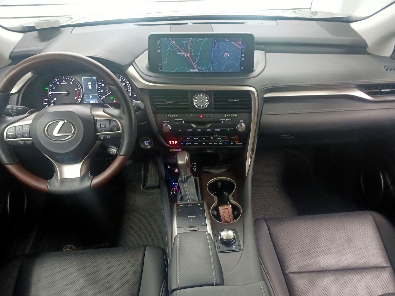 2022 Lexus RX 350 - Photo 10