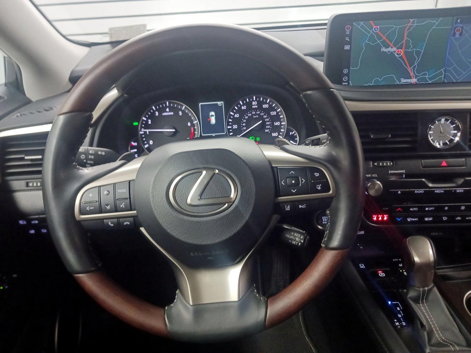 2022 Lexus RX 350 - Photo 11