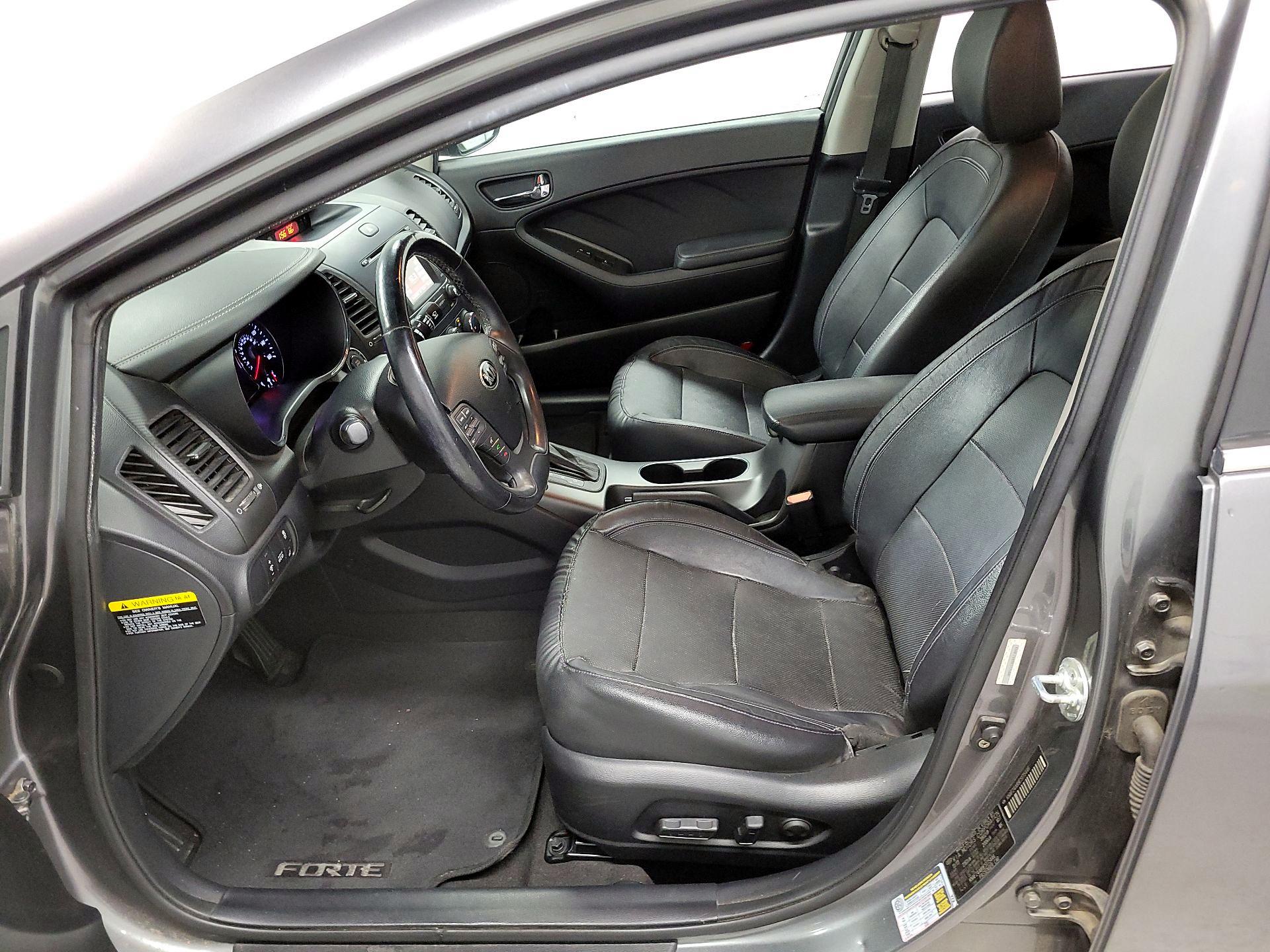 Thumbnail: 2014 Kia Forte - 11