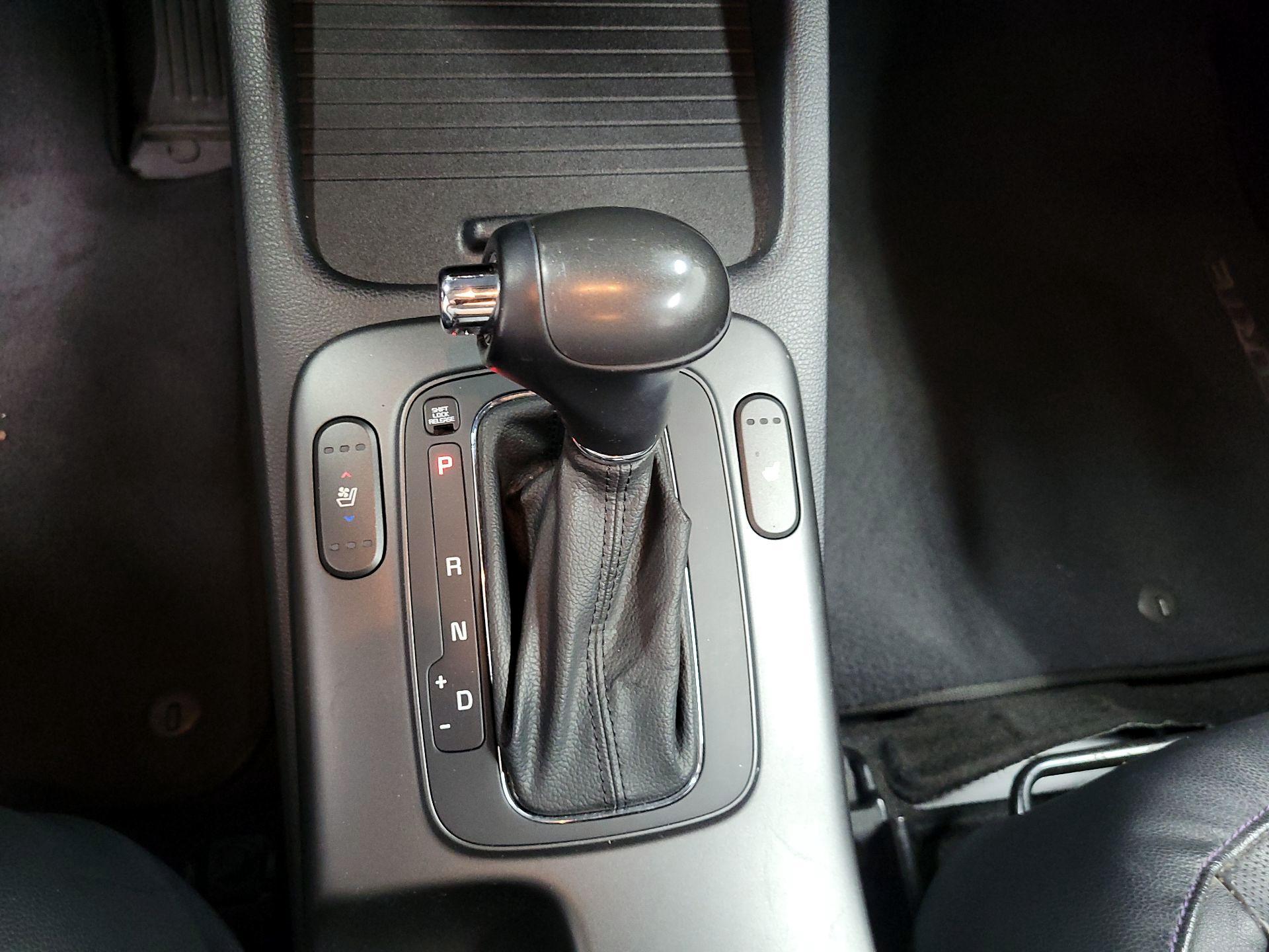 Thumbnail: 2014 Kia Forte - 17
