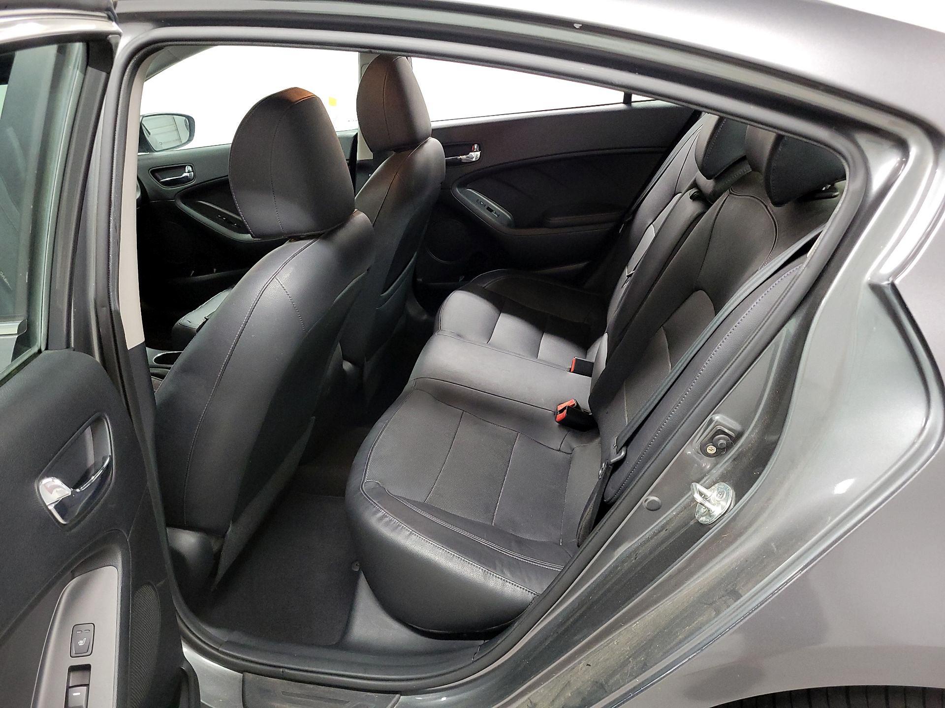 Thumbnail: 2014 Kia Forte - 20