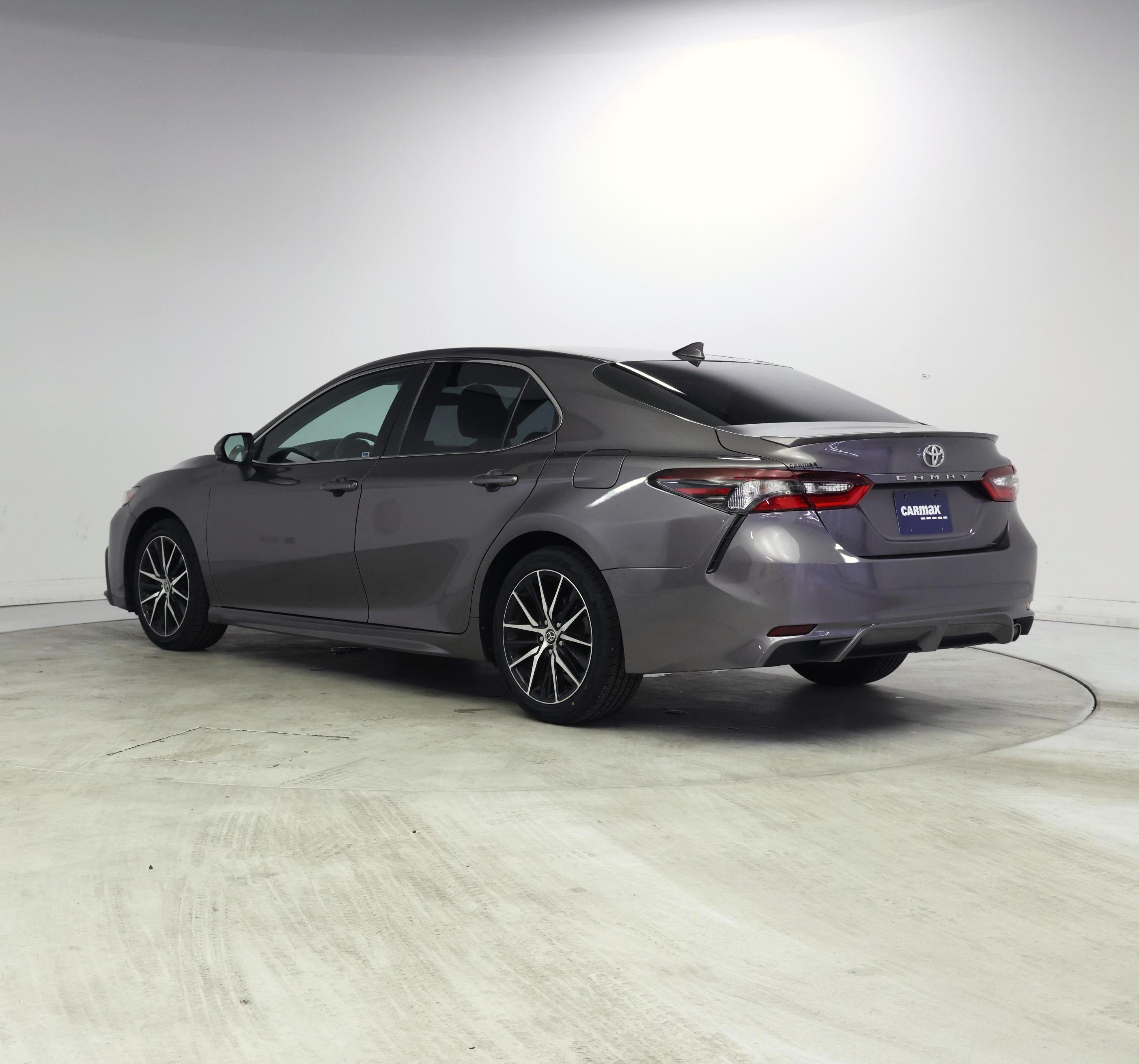 Thumbnail: 2021 Toyota Camry - 2