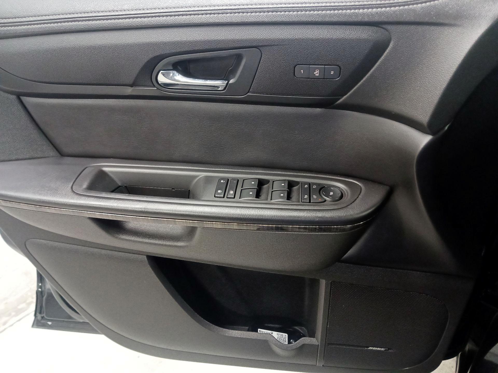Thumbnail: 2014 GMC Acadia - 10