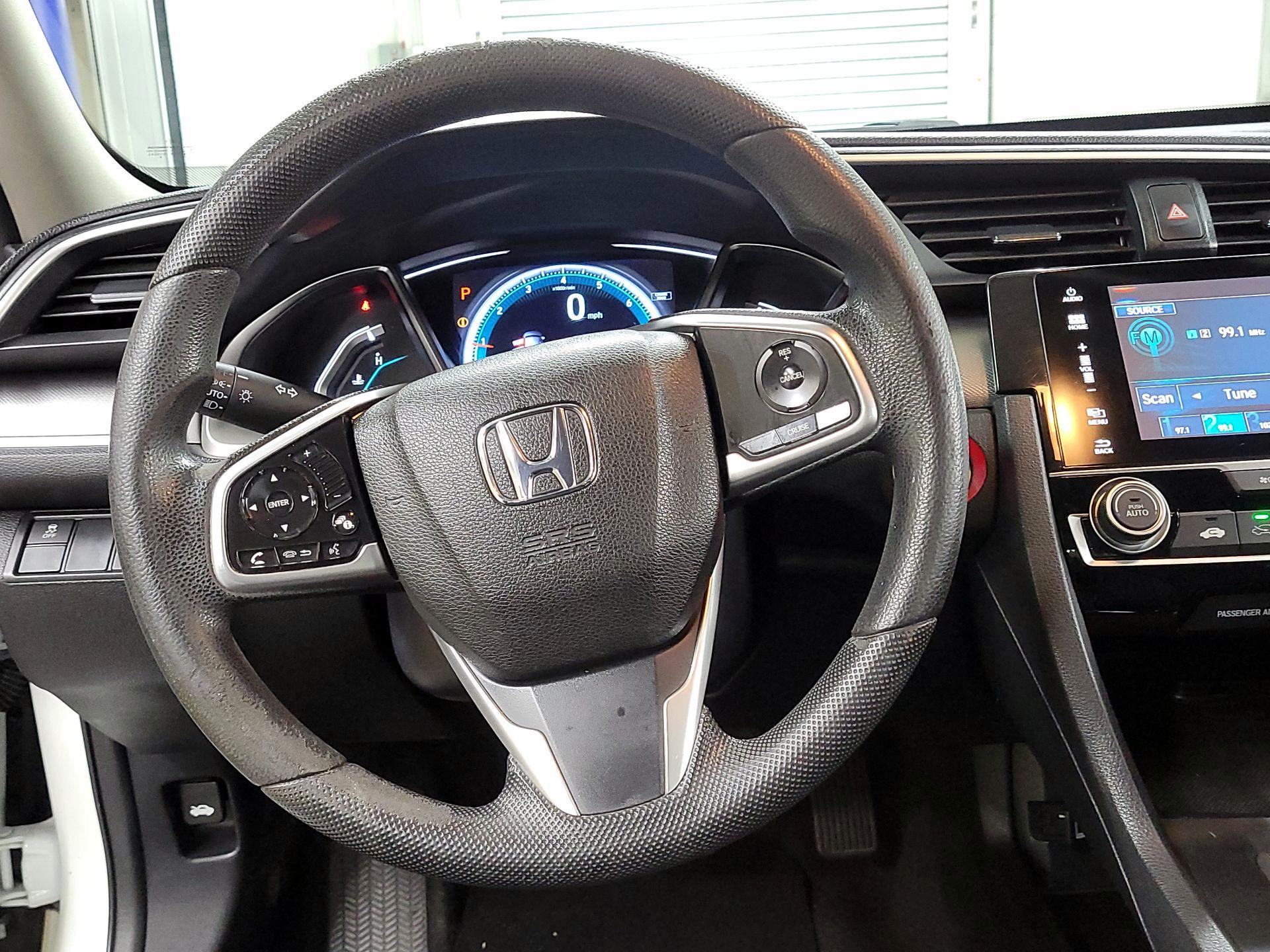 Thumbnail: 2016 Honda Civic - 10