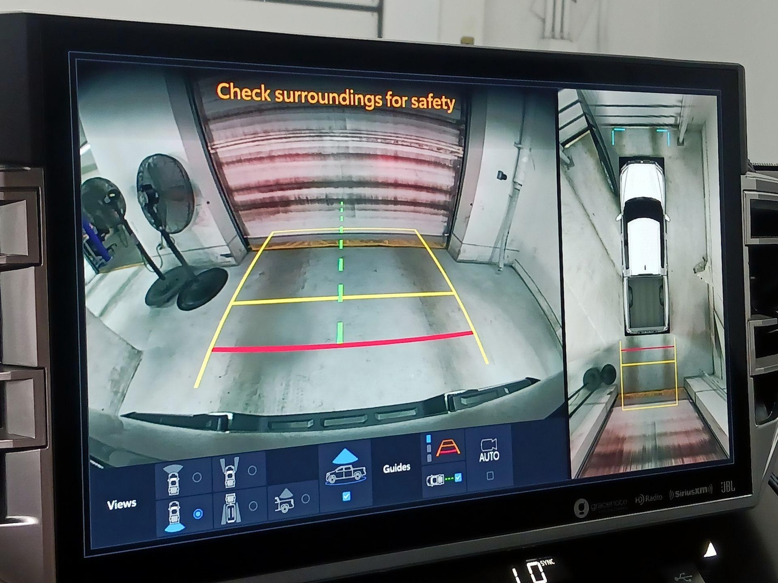 2023 Toyota Tundra Platinum - Photo 14