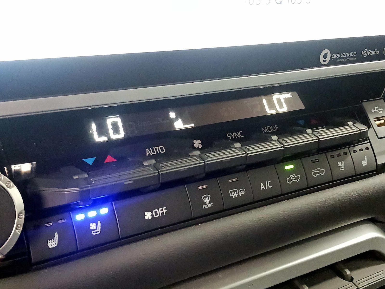 2023 Toyota Tundra Platinum - Photo 16