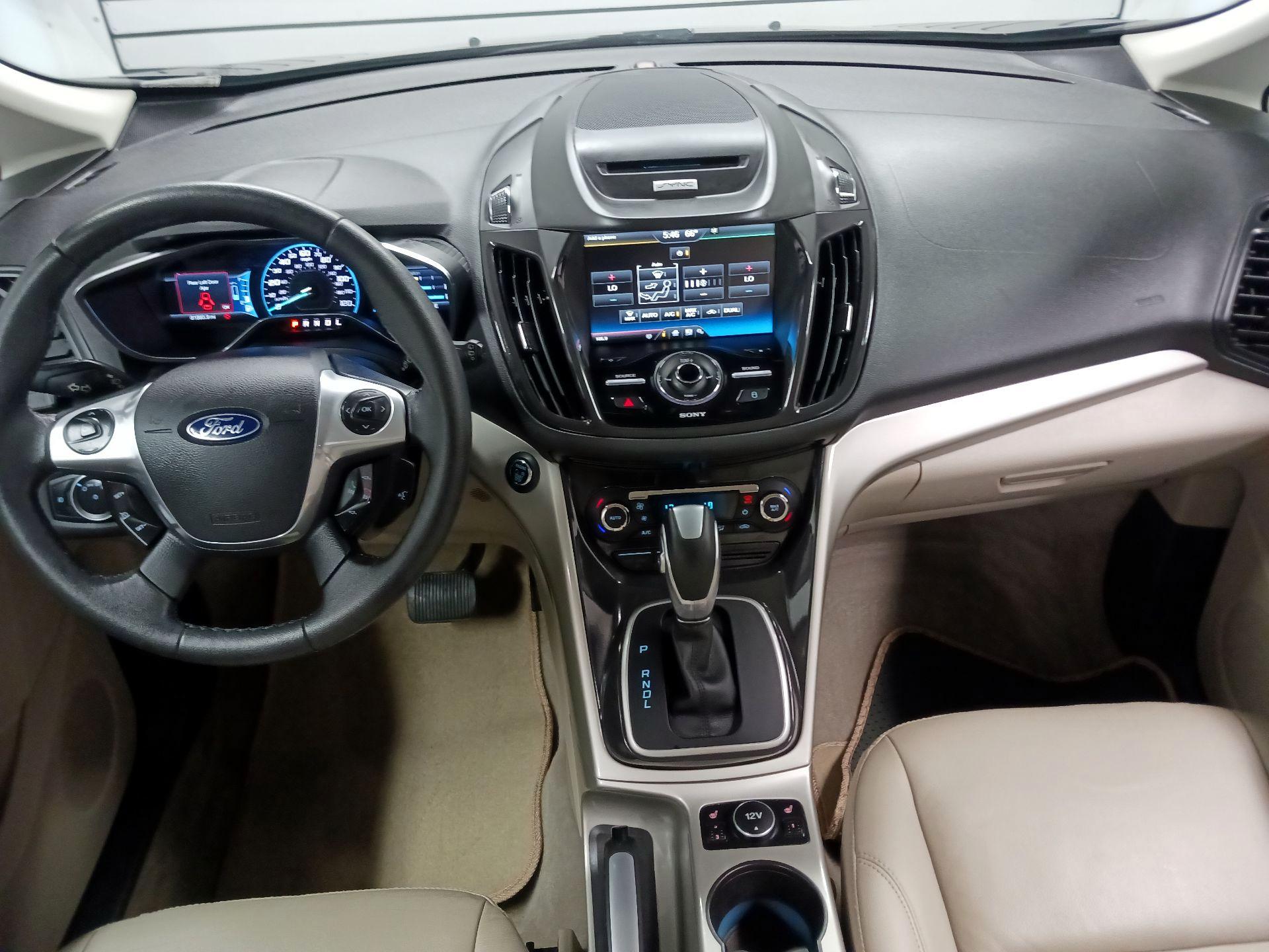 Thumbnail: 2015 Ford C-Max - 9