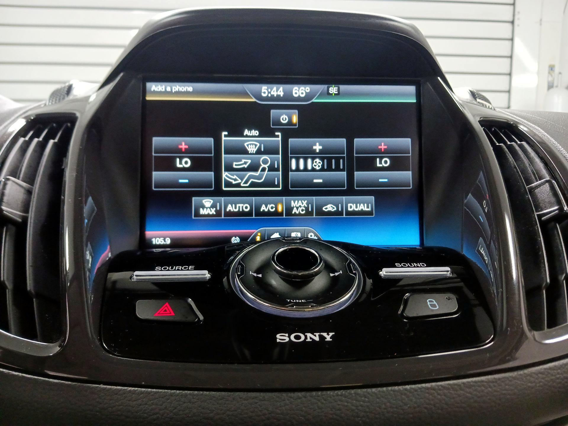 Thumbnail: 2015 Ford C-Max - 13