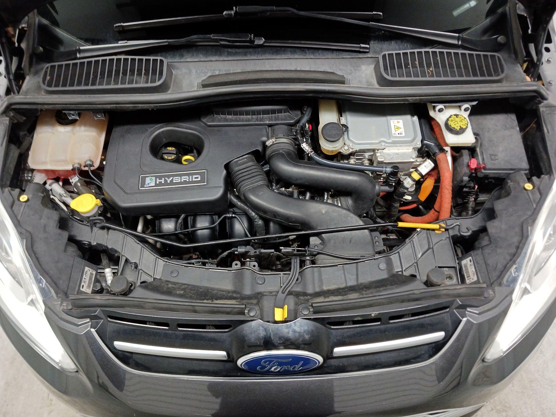 Thumbnail: 2015 Ford C-Max - 17