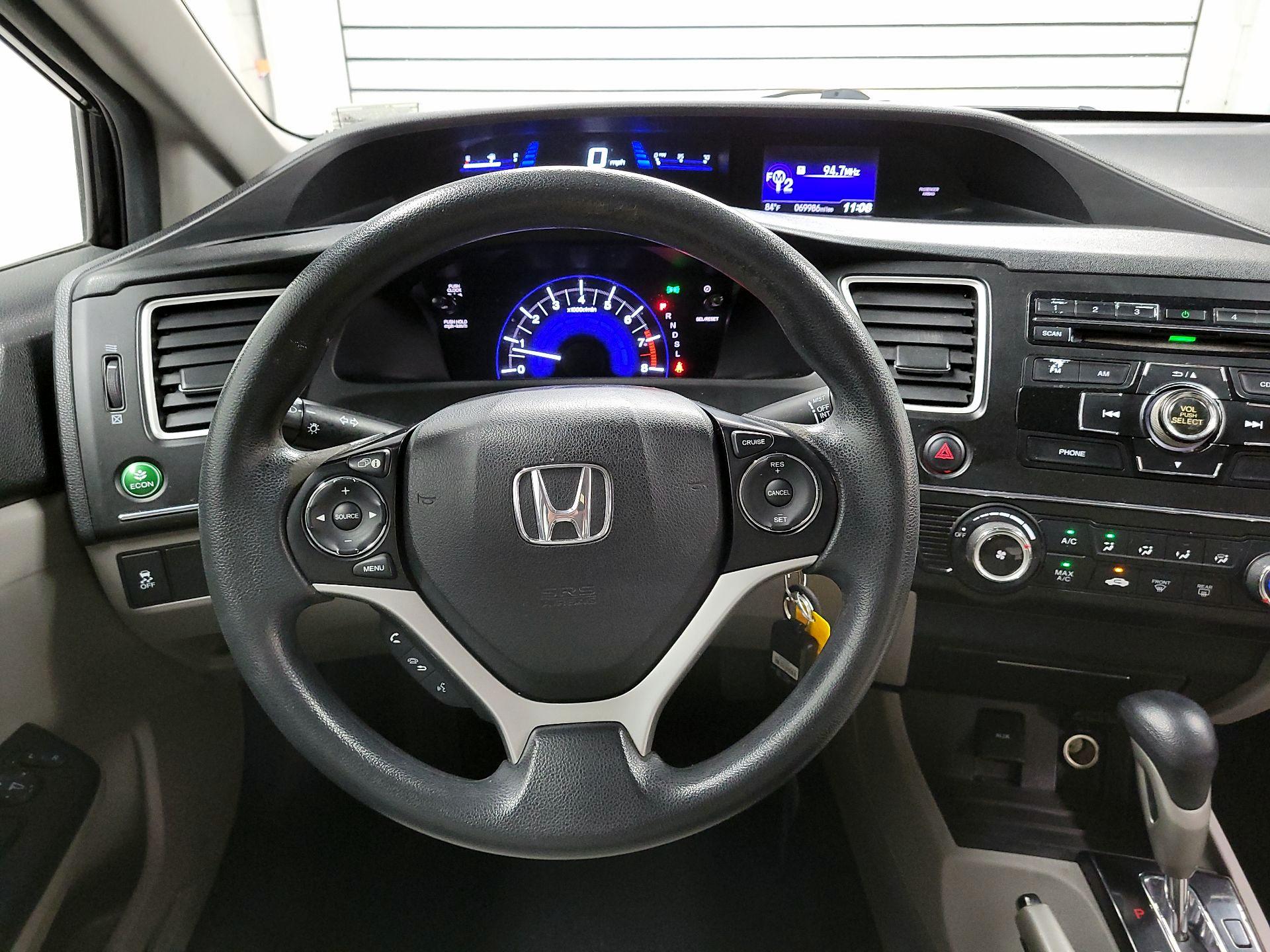 Thumbnail: 2015 Honda Civic - 10