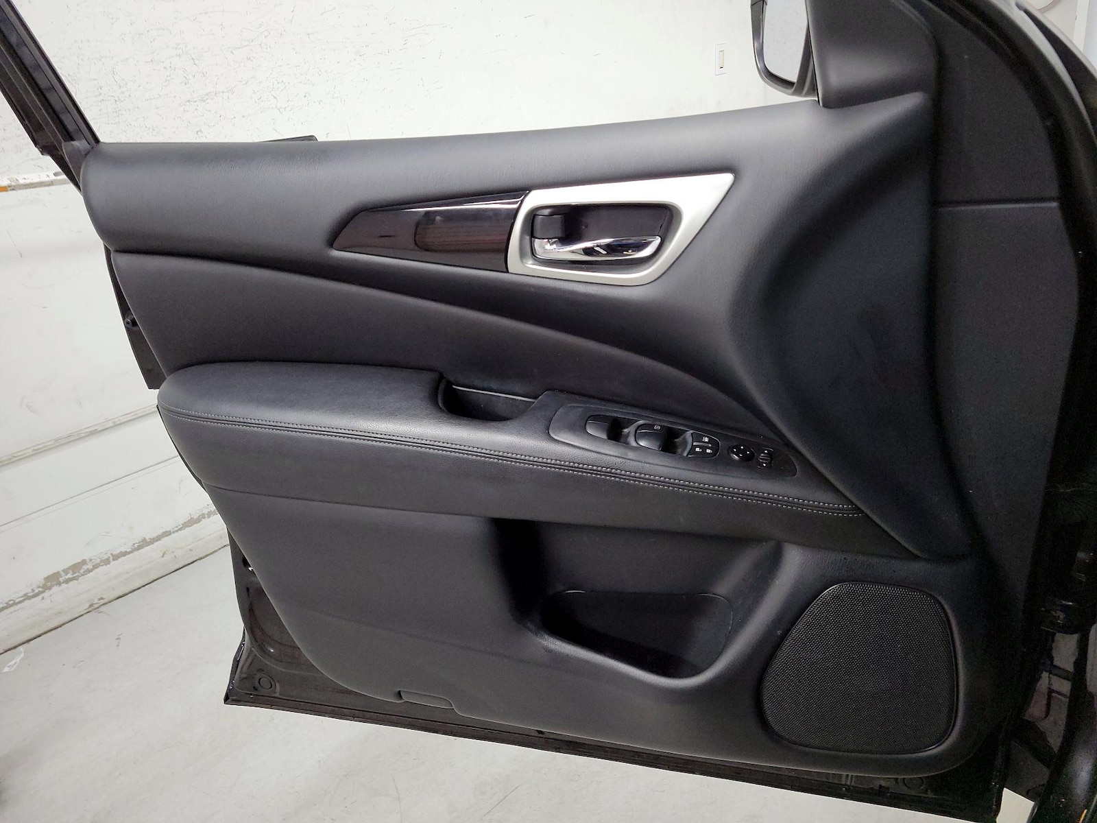 2020 Nissan Pathfinder S - Photo 11