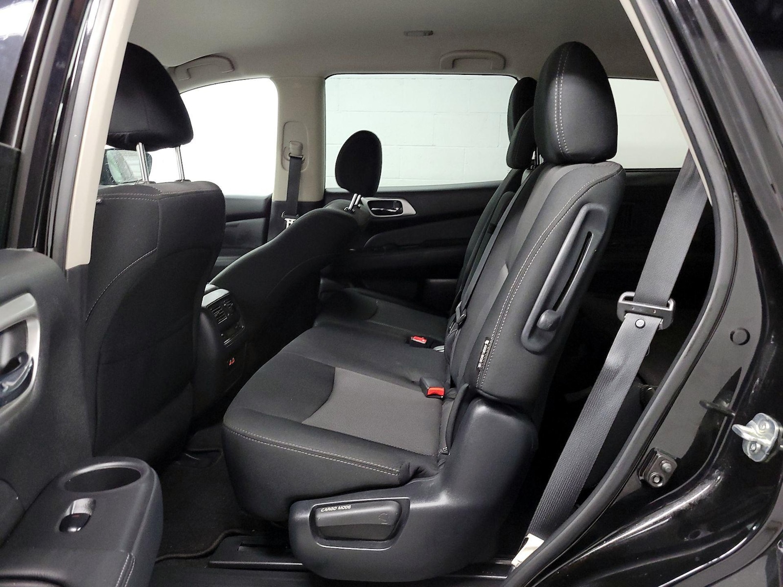 2020 Nissan Pathfinder S - Photo 16