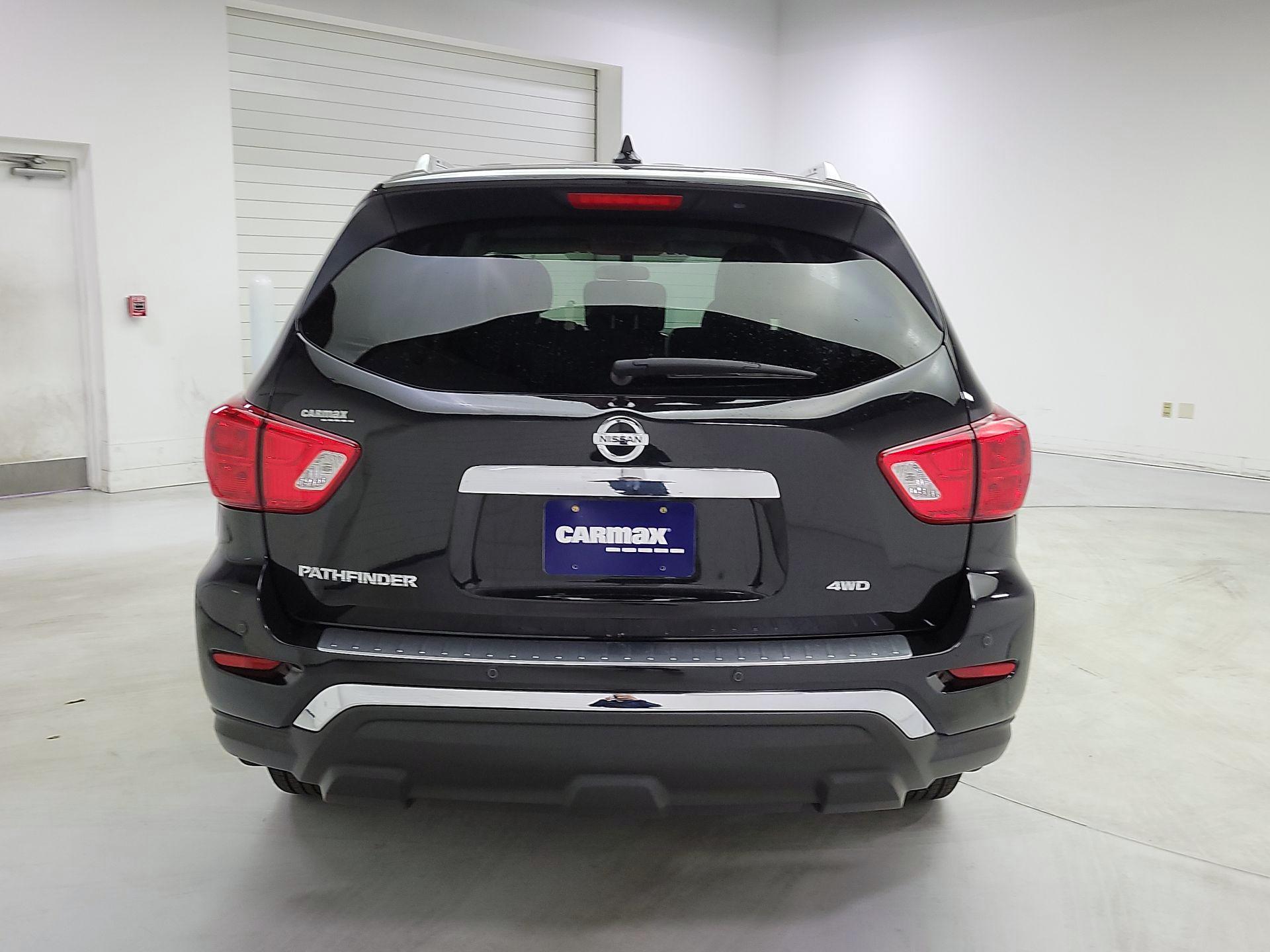 Thumbnail: 2020 Nissan Pathfinder - 6