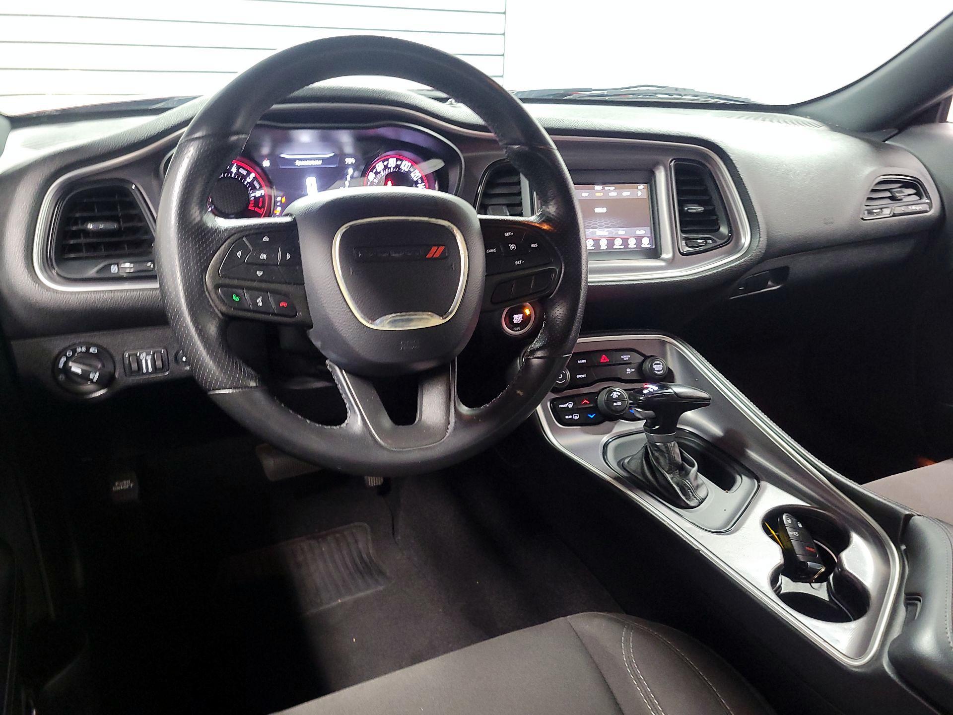 Thumbnail: 2020 Dodge Challenger - 9