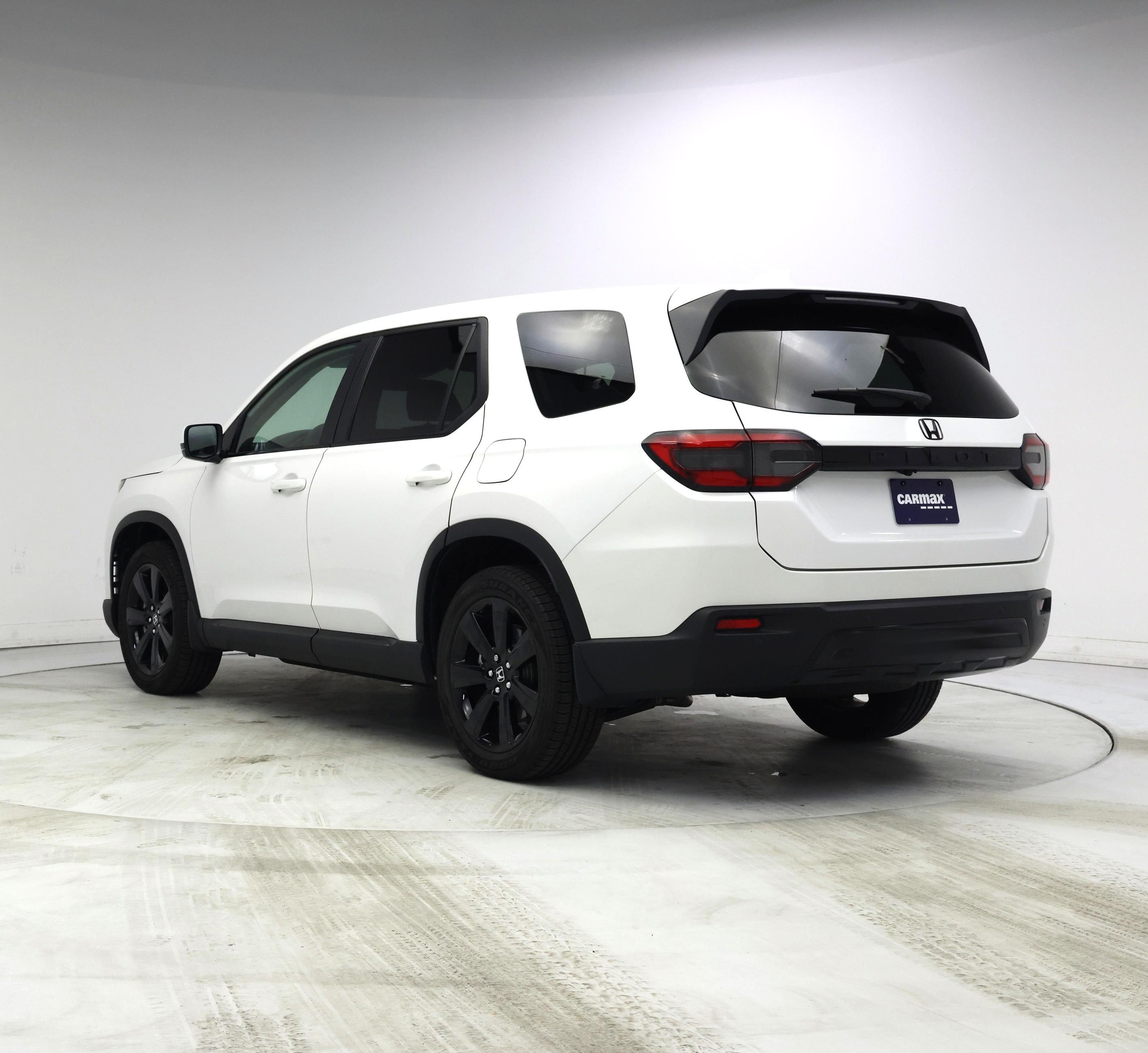 Thumbnail: 2024 Honda Pilot - 2