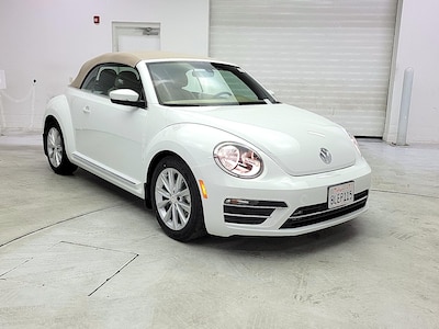 2019 Volkswagen Beetle SE