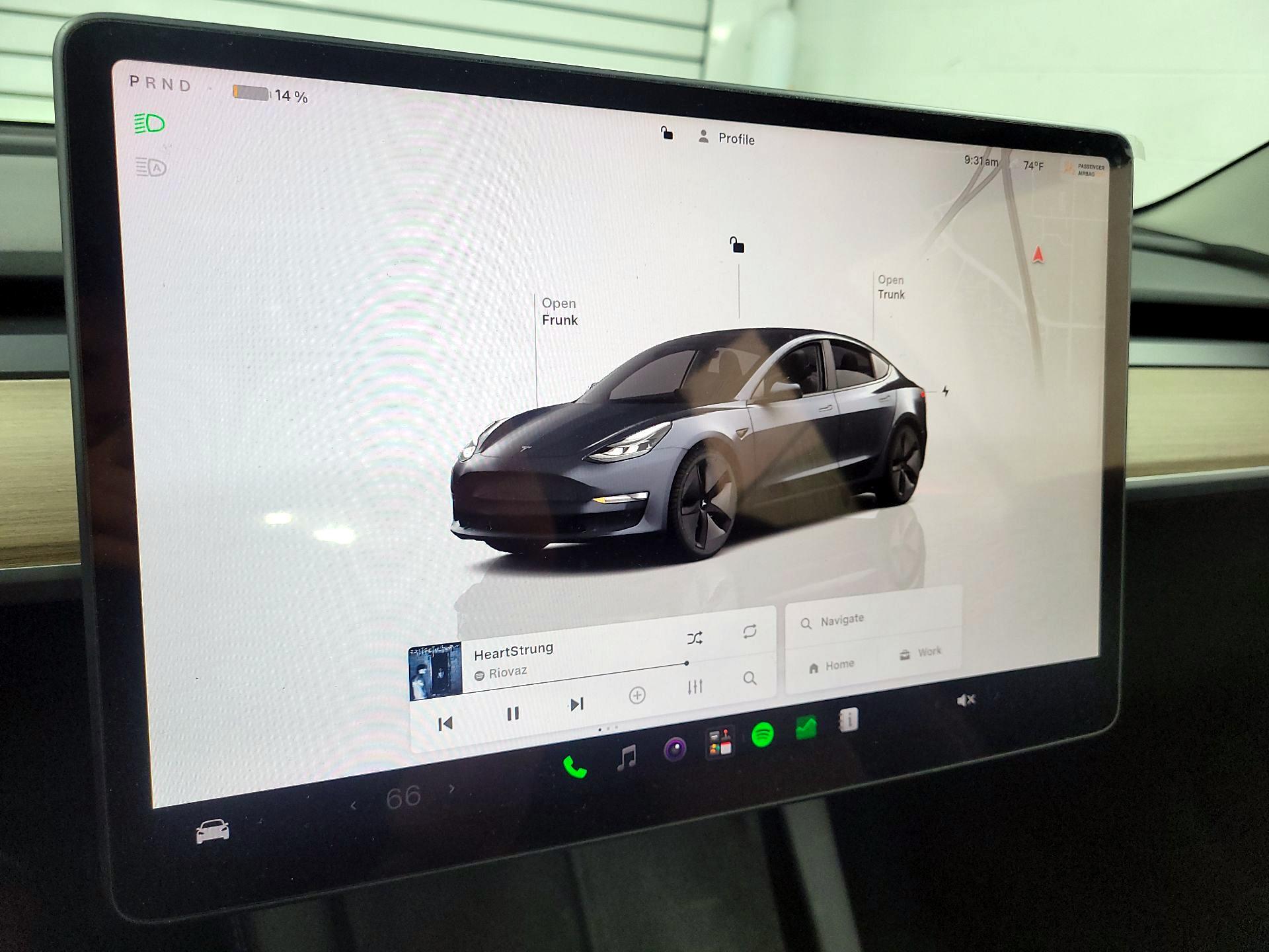 Thumbnail: 2023 Tesla Model 3 - 15