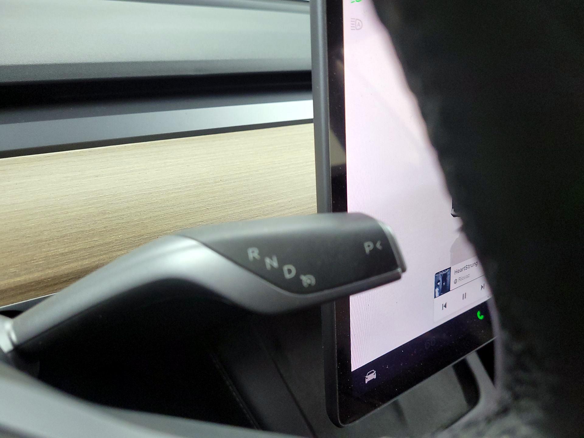 Thumbnail: 2023 Tesla Model 3 - 16