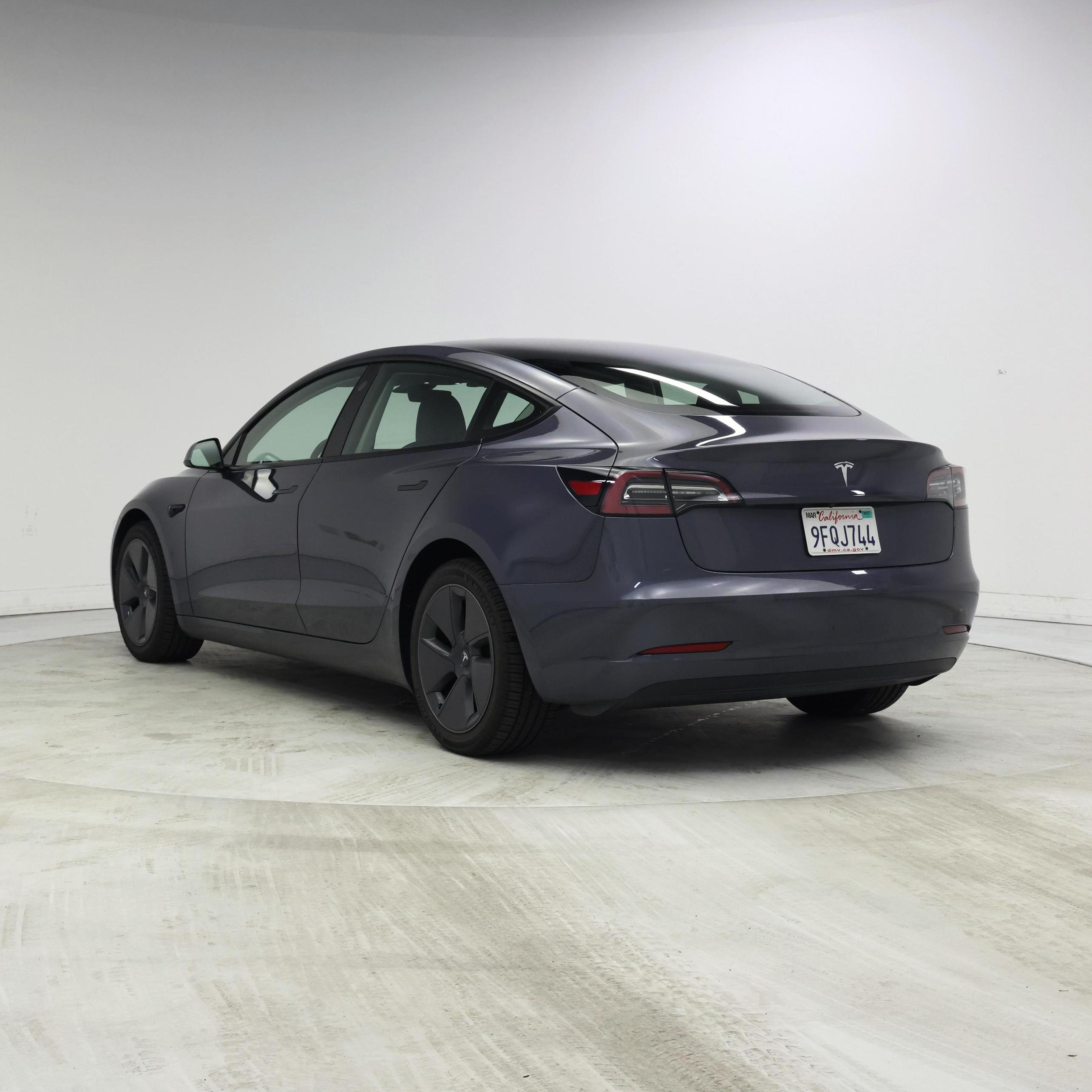 Thumbnail: 2023 Tesla Model 3 - 2