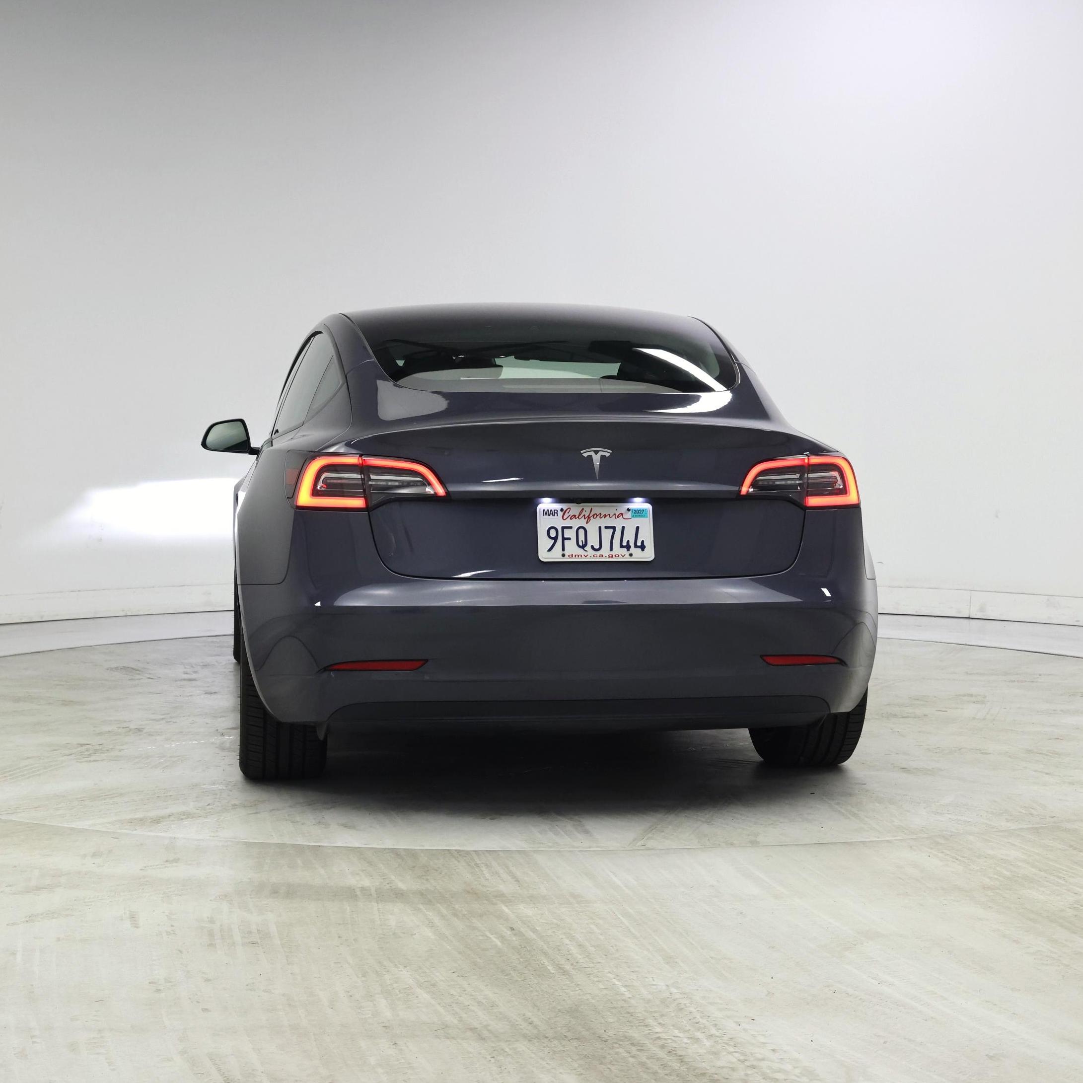 Thumbnail: 2023 Tesla Model 3 - 6