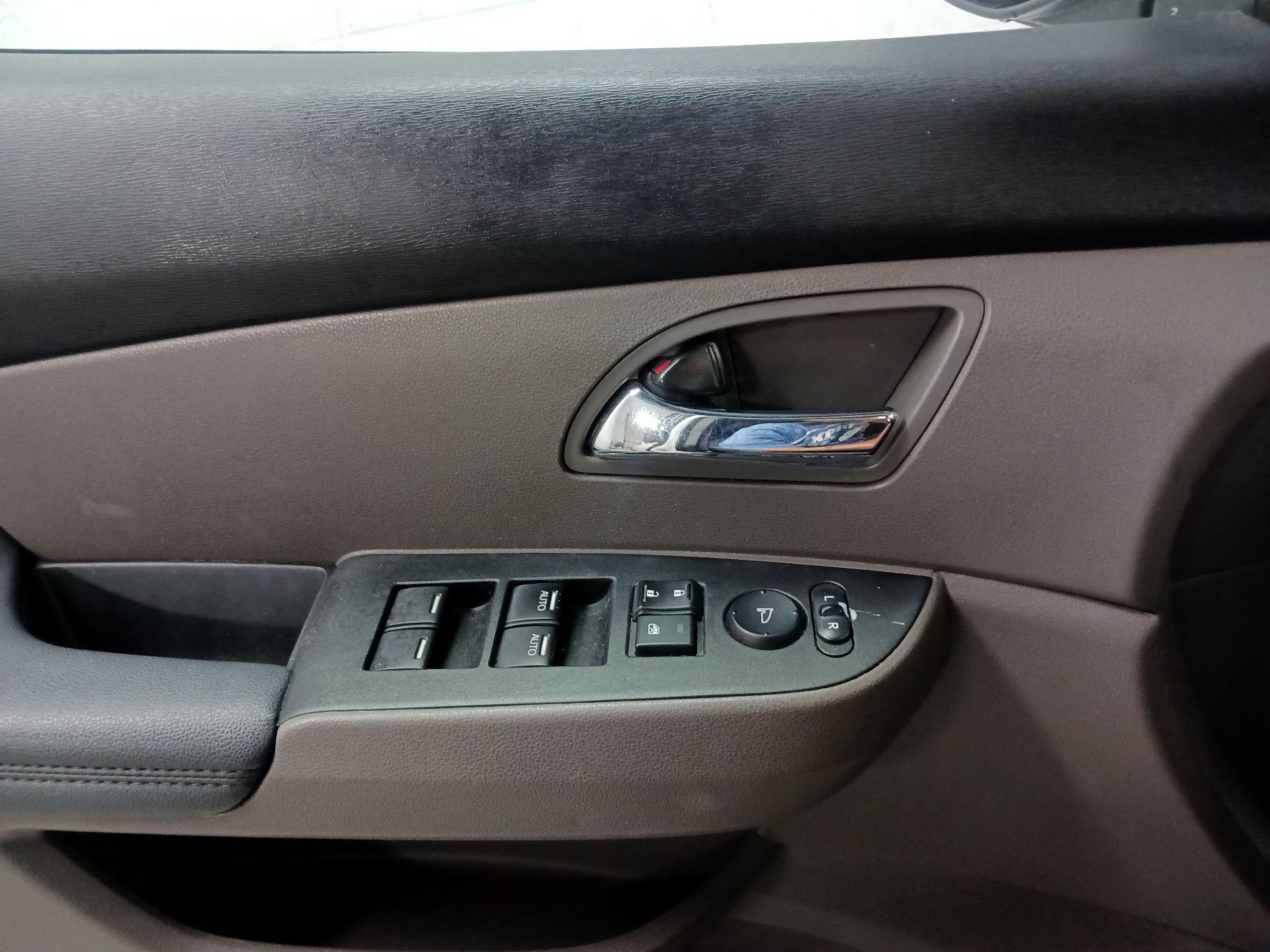 Thumbnail: 2015 Honda Odyssey - 10