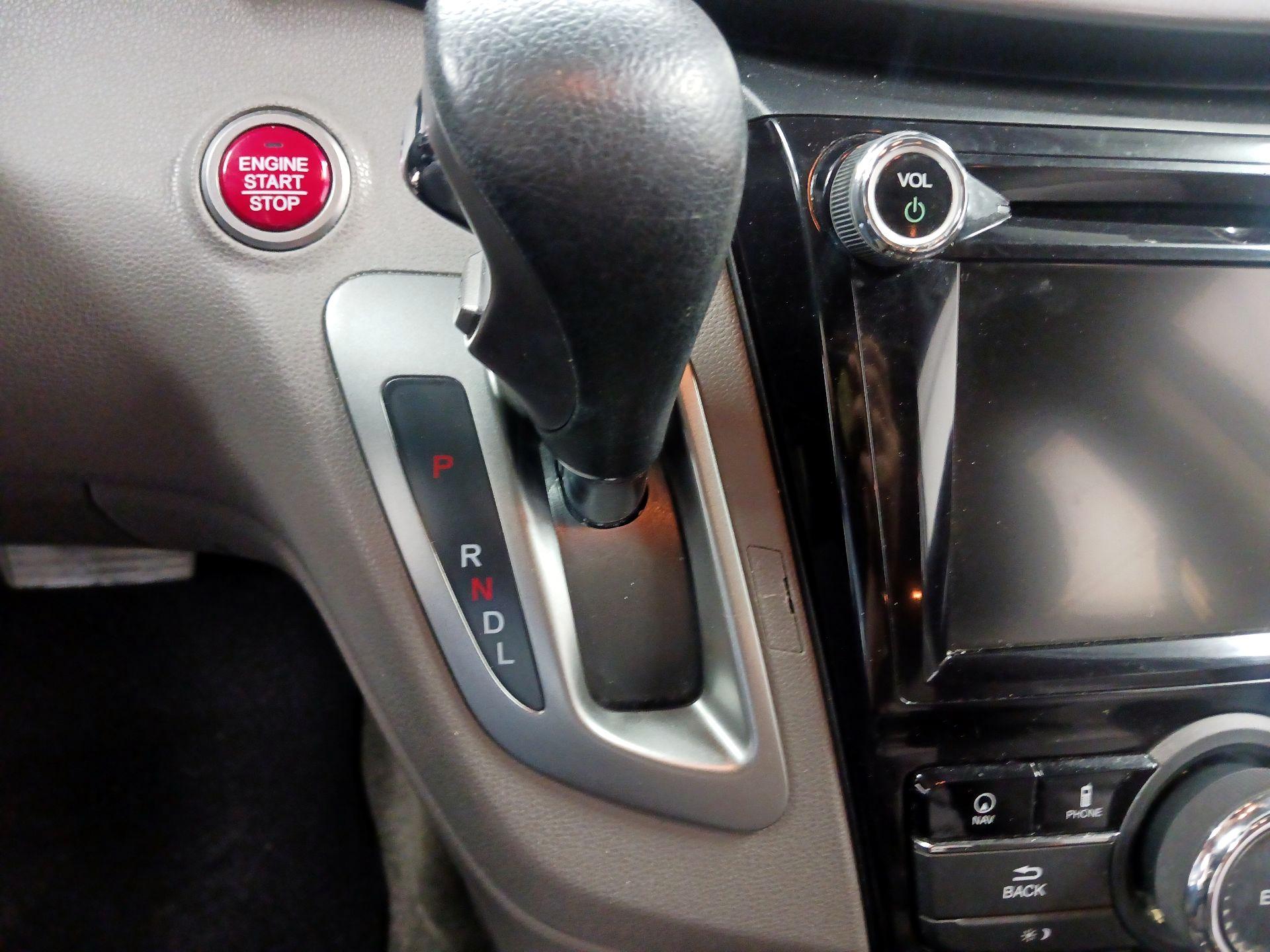 Thumbnail: 2015 Honda Odyssey - 15