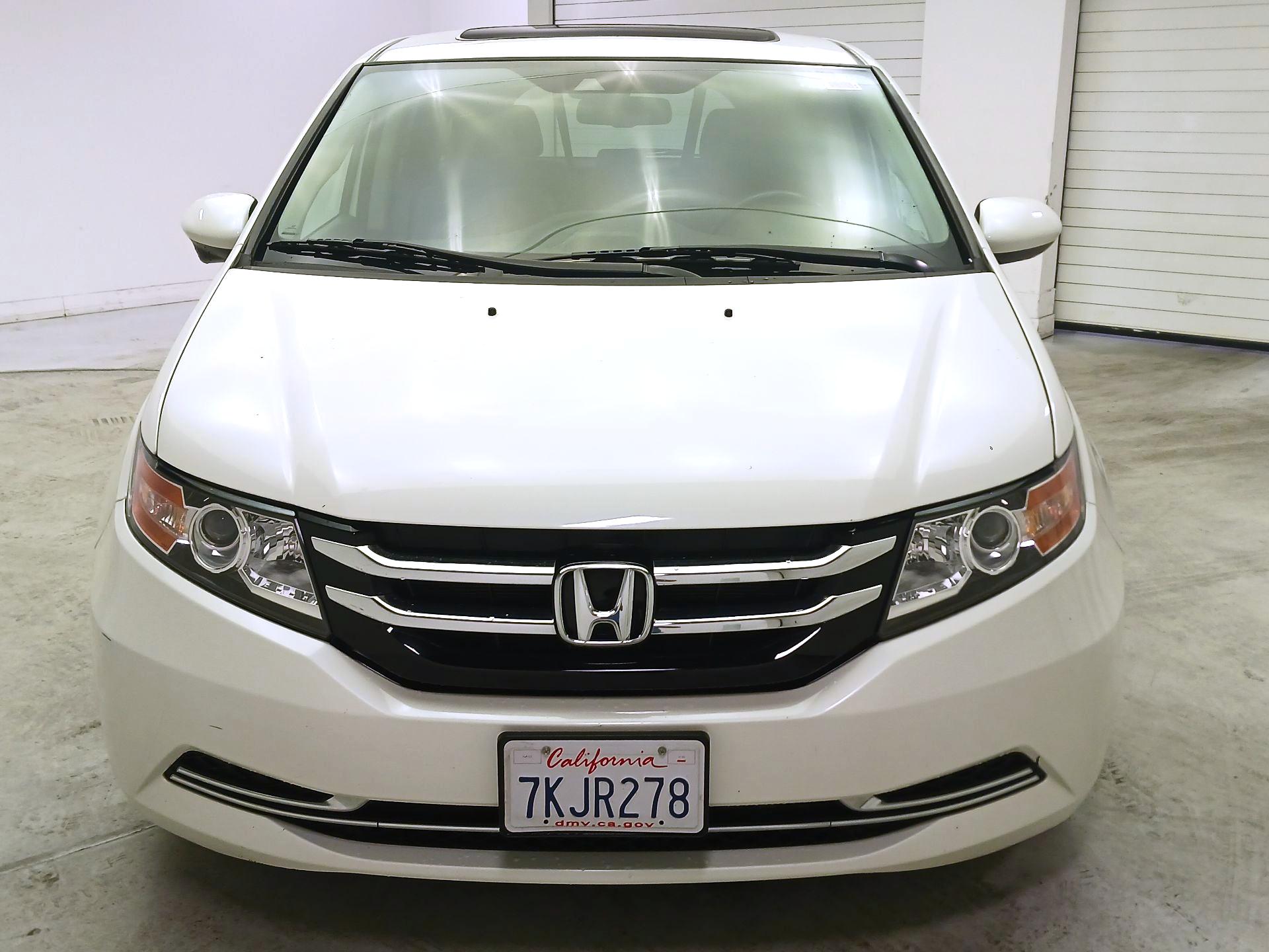 Thumbnail: 2015 Honda Odyssey - 2