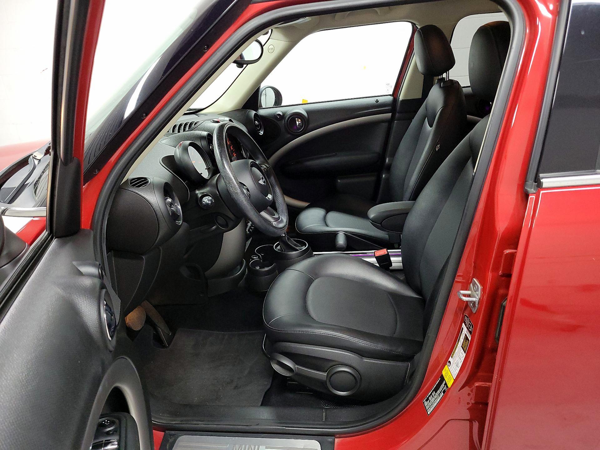 Thumbnail: 2015 MINI Cooper Countryman - 11