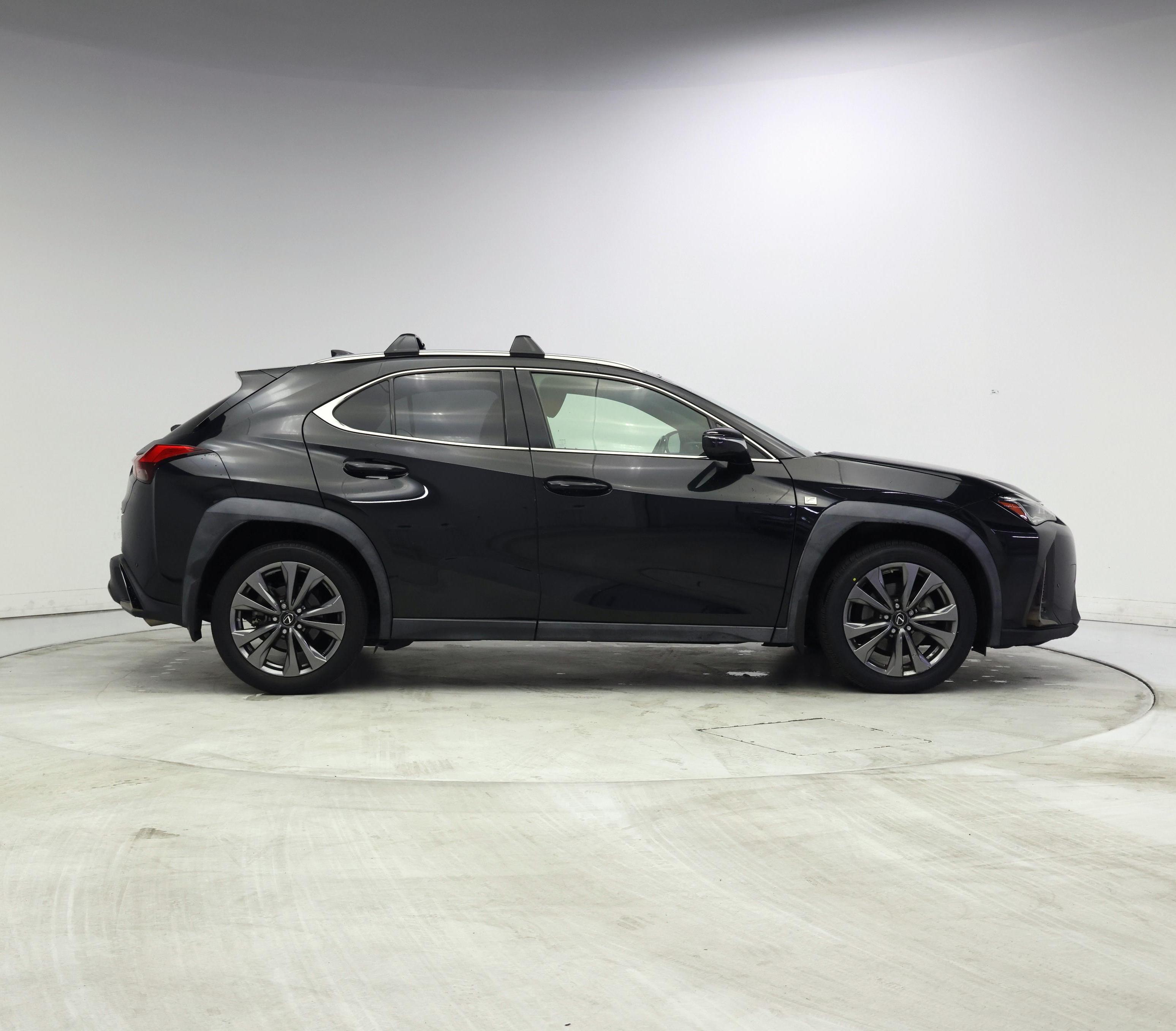 Thumbnail: 2021 Lexus UX - 7