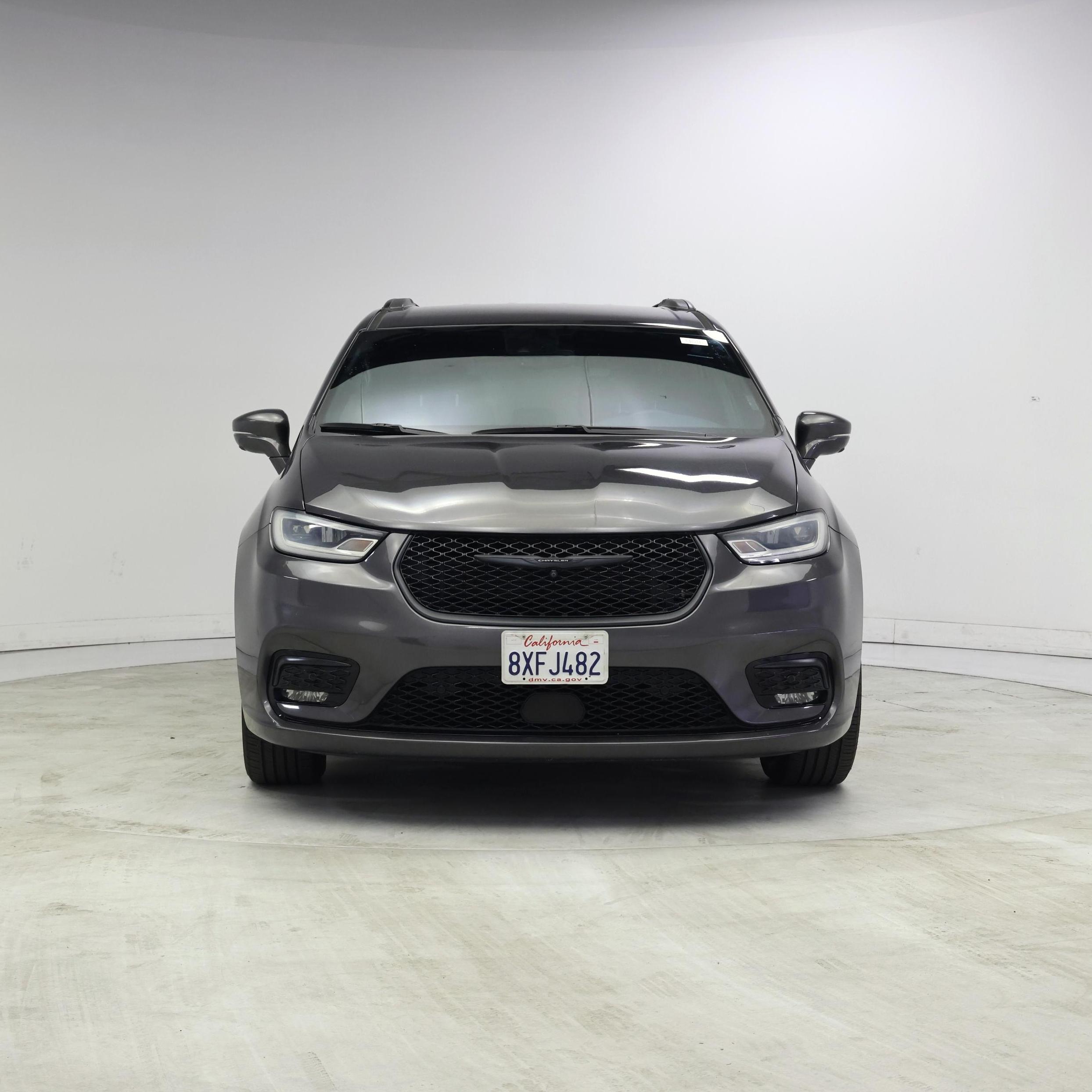Thumbnail: 2021 Chrysler Pacifica - 5