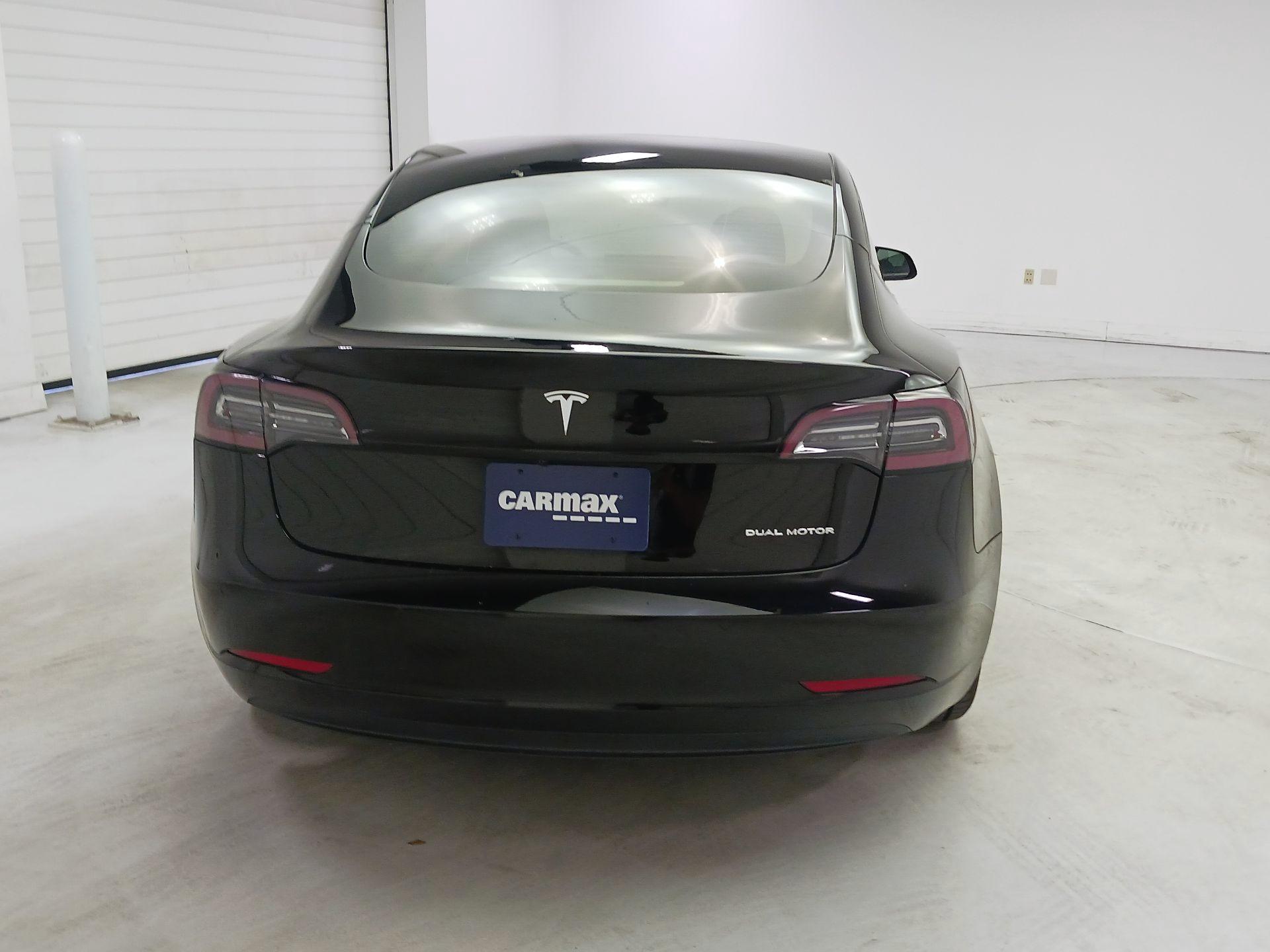 Thumbnail: 2022 Tesla Model 3 - 6