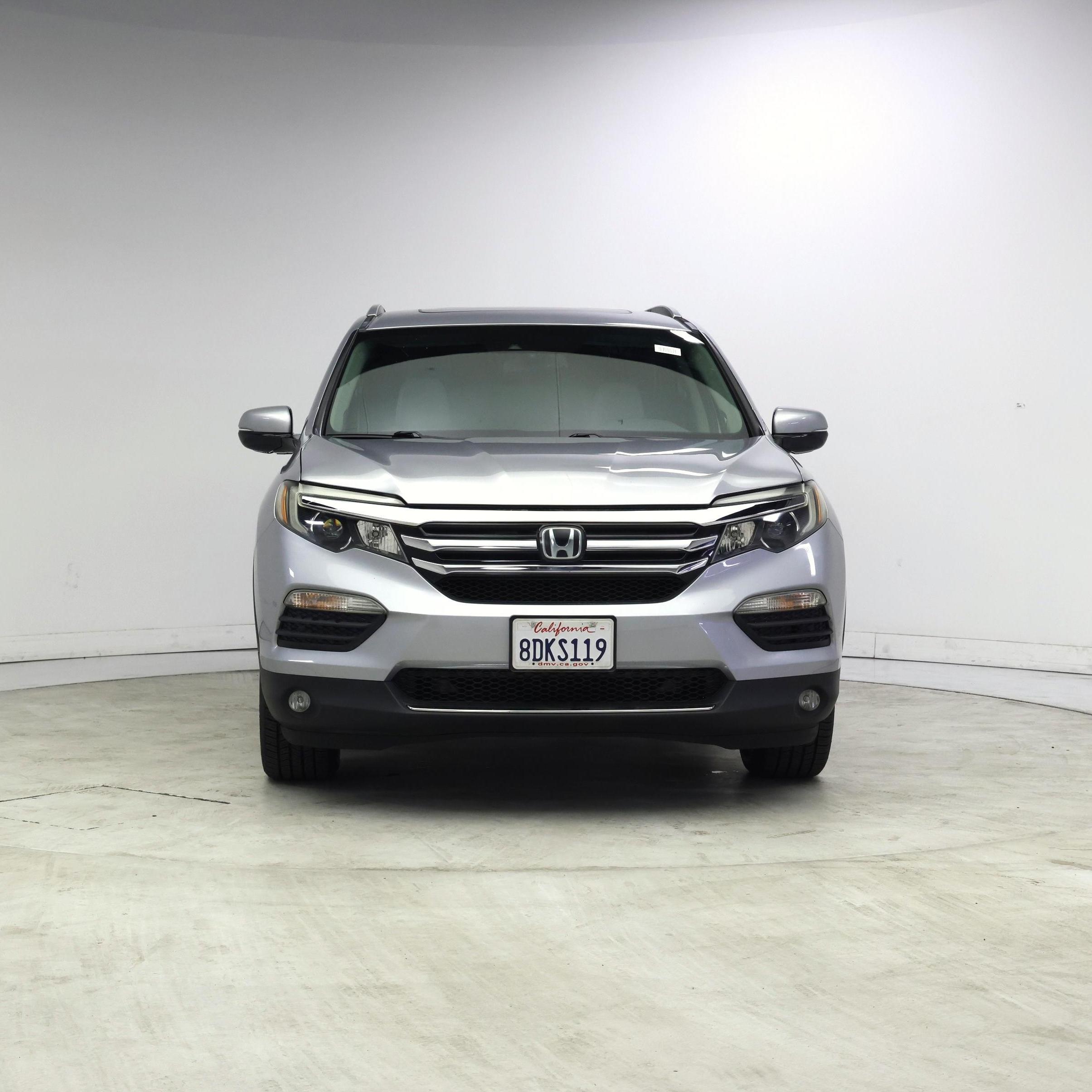 Thumbnail: 2016 Honda Pilot - 5
