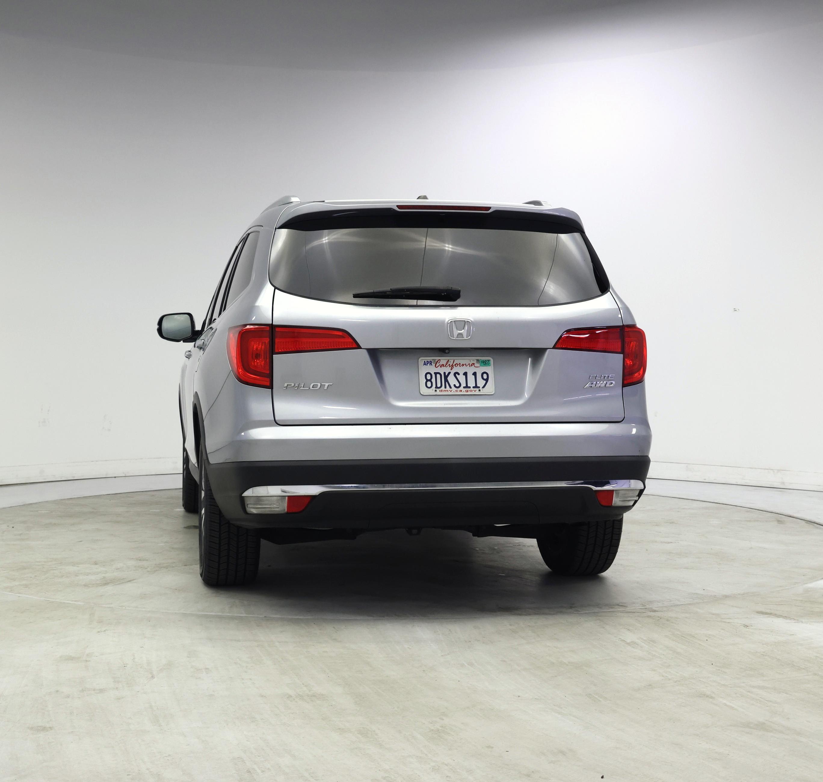 Thumbnail: 2016 Honda Pilot - 6