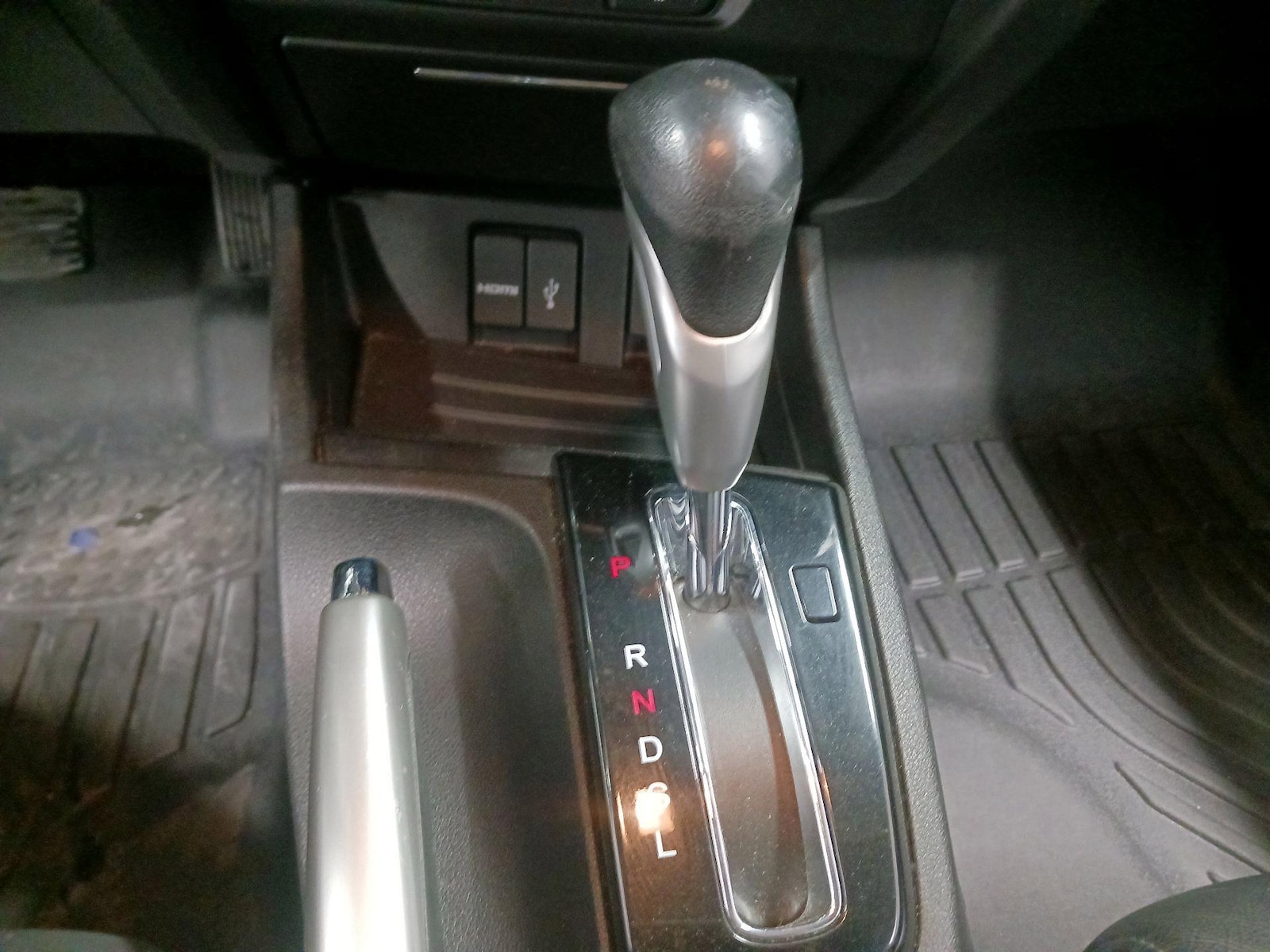 2015 Honda Civic EX-L - Photo 14