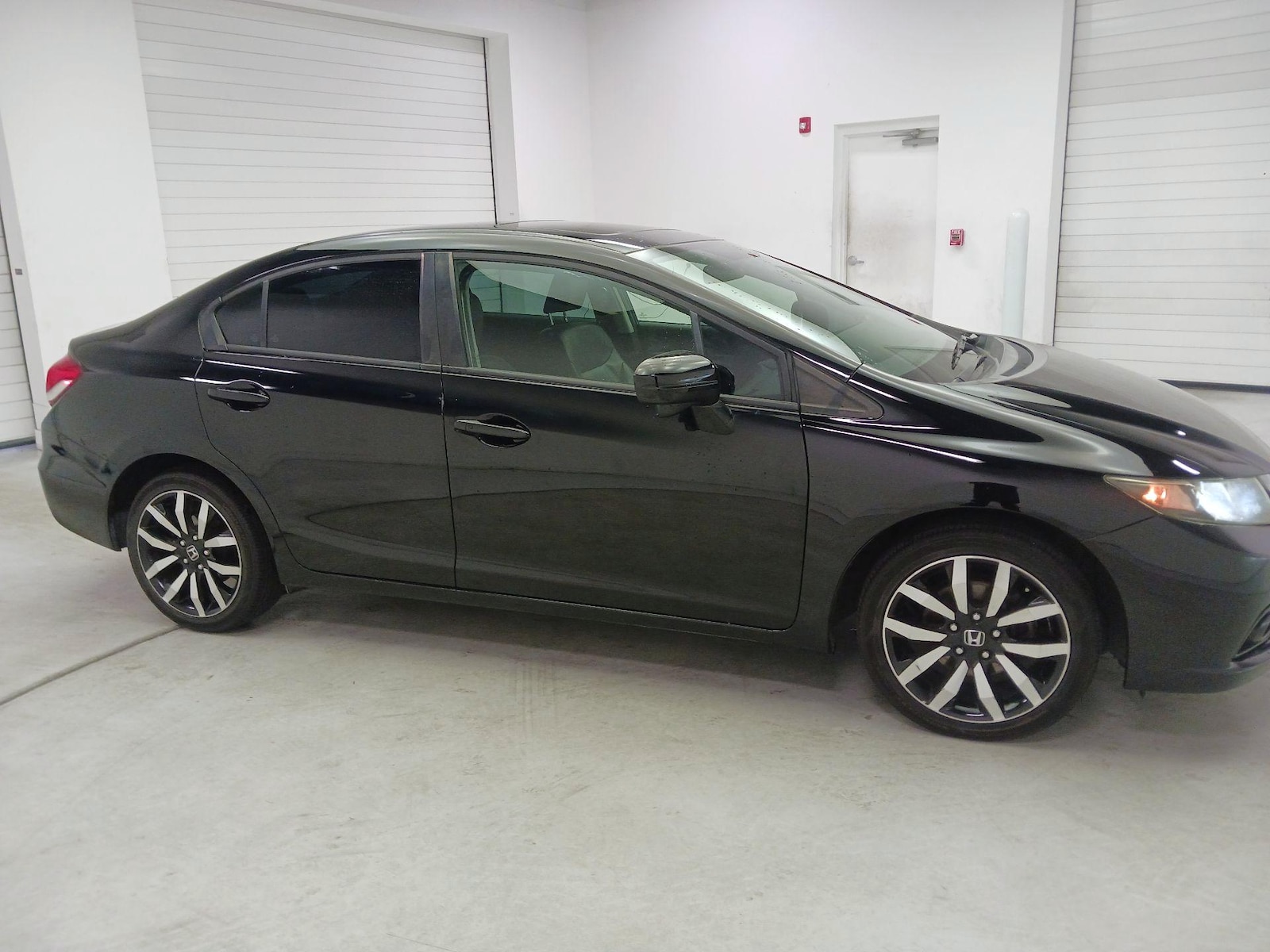 2015 Honda Civic EX-L - Photo 4