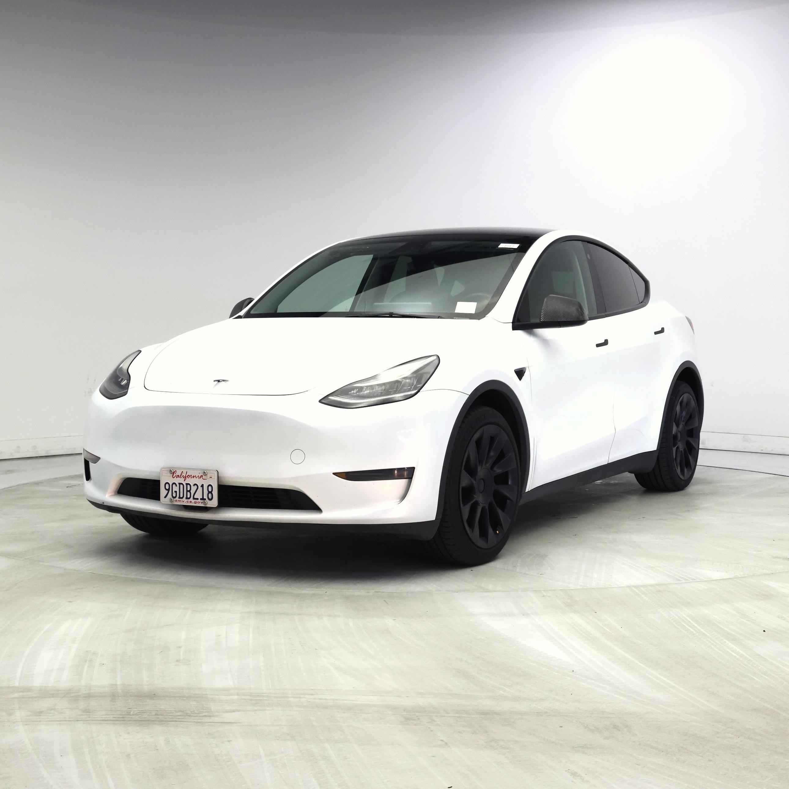 Thumbnail: 2023 Tesla Model Y - 4