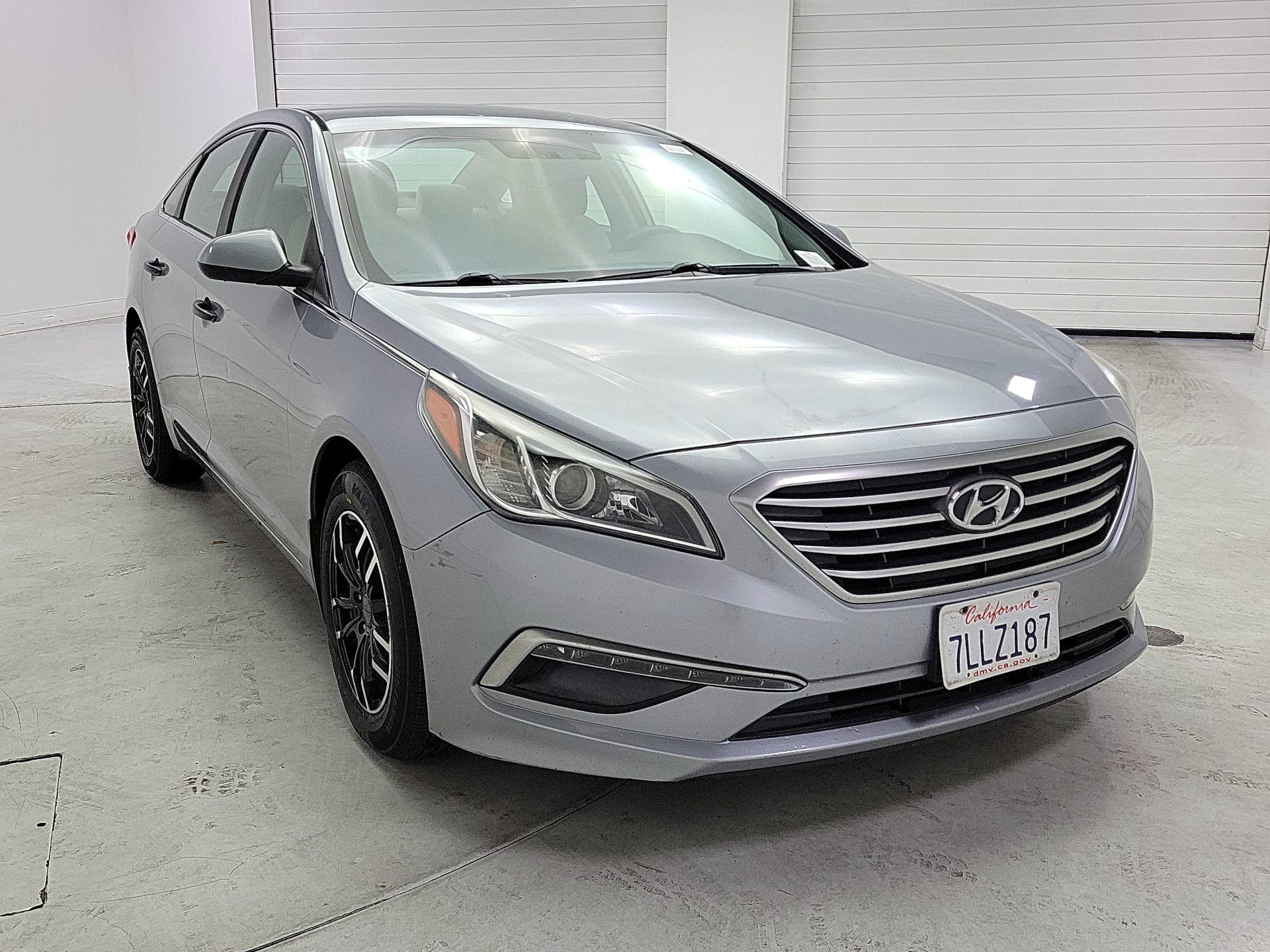 Thumbnail: 2015 Hyundai Sonata - 1