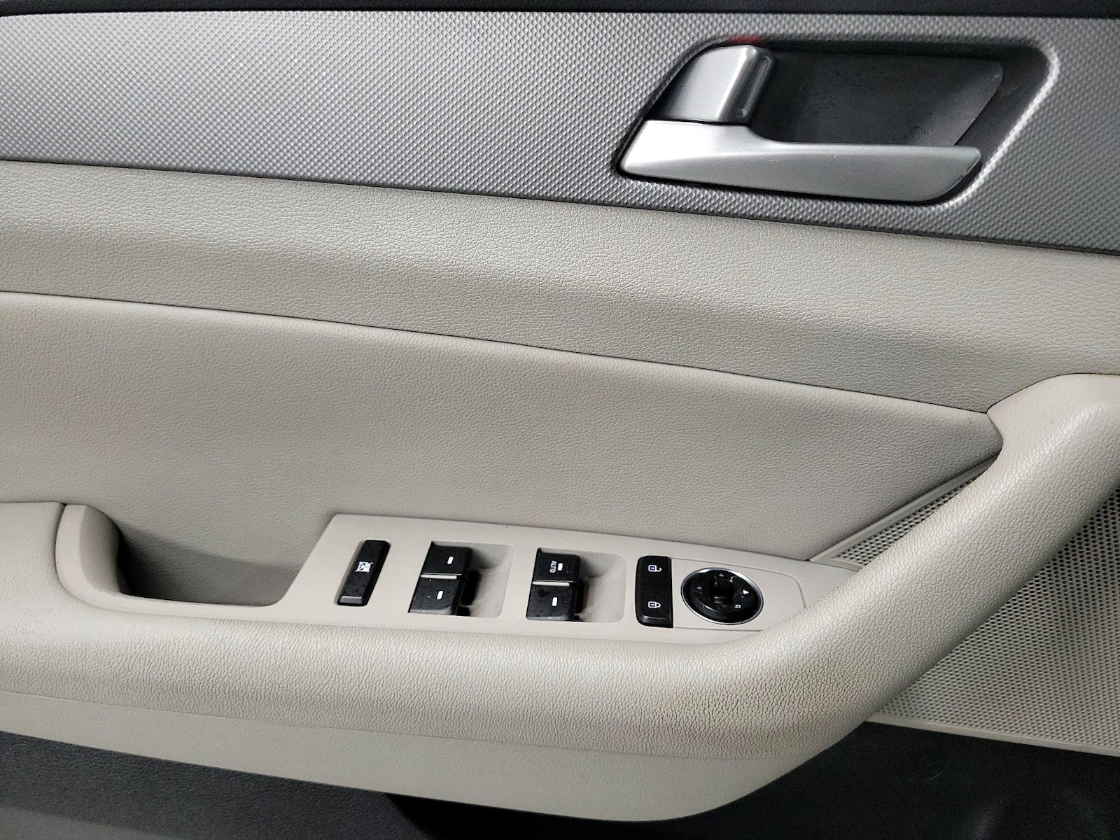 2015 Hyundai Sonata SE - Photo 11