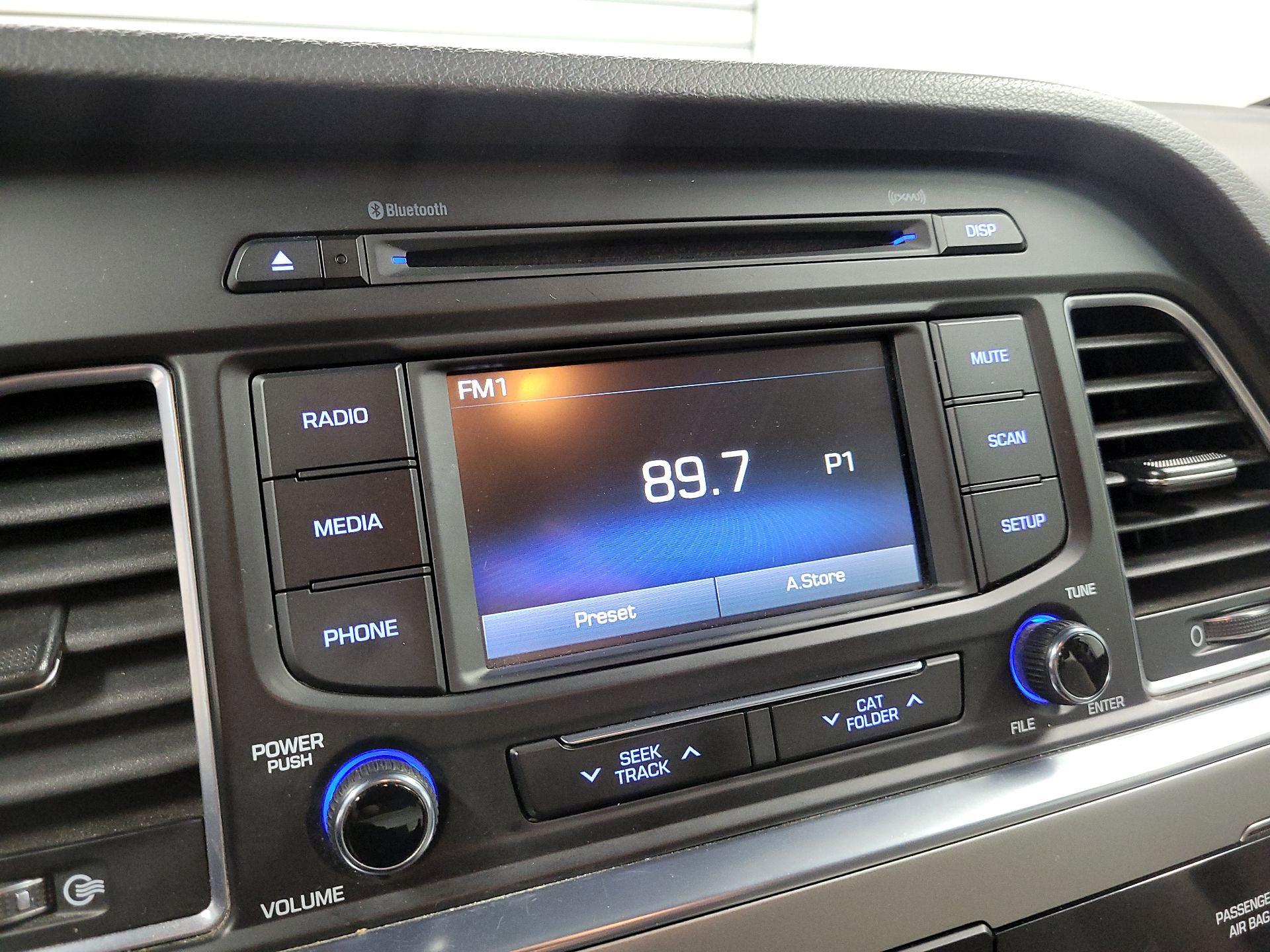 Thumbnail: 2015 Hyundai Sonata - 13
