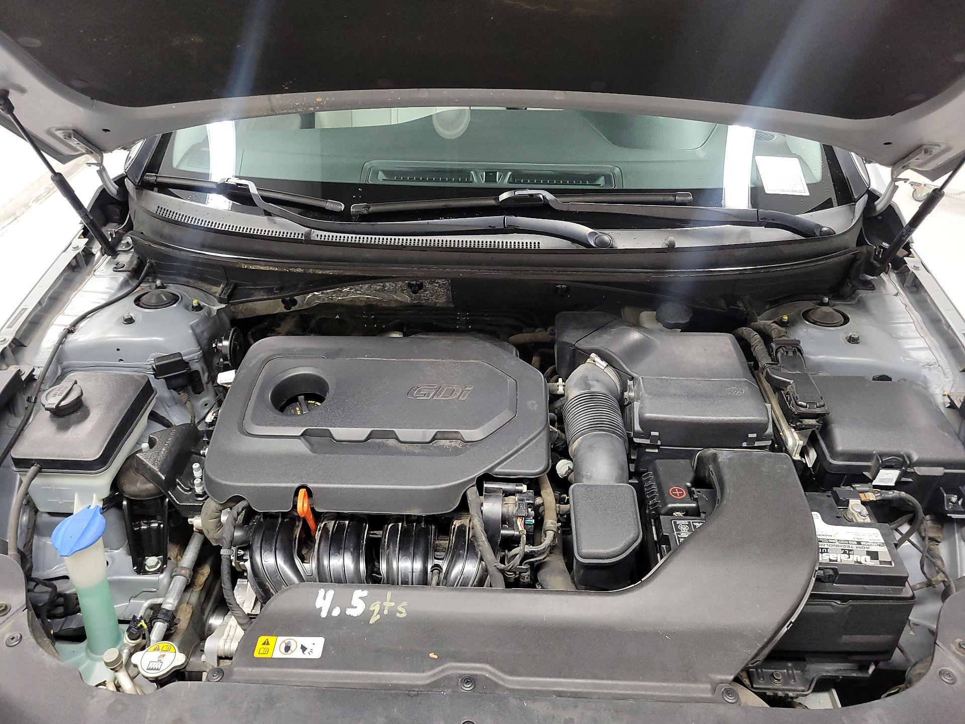 Thumbnail: 2015 Hyundai Sonata - 19