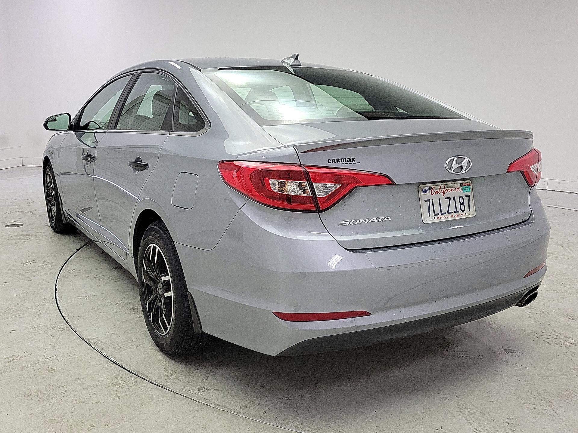 Thumbnail: 2015 Hyundai Sonata - 7
